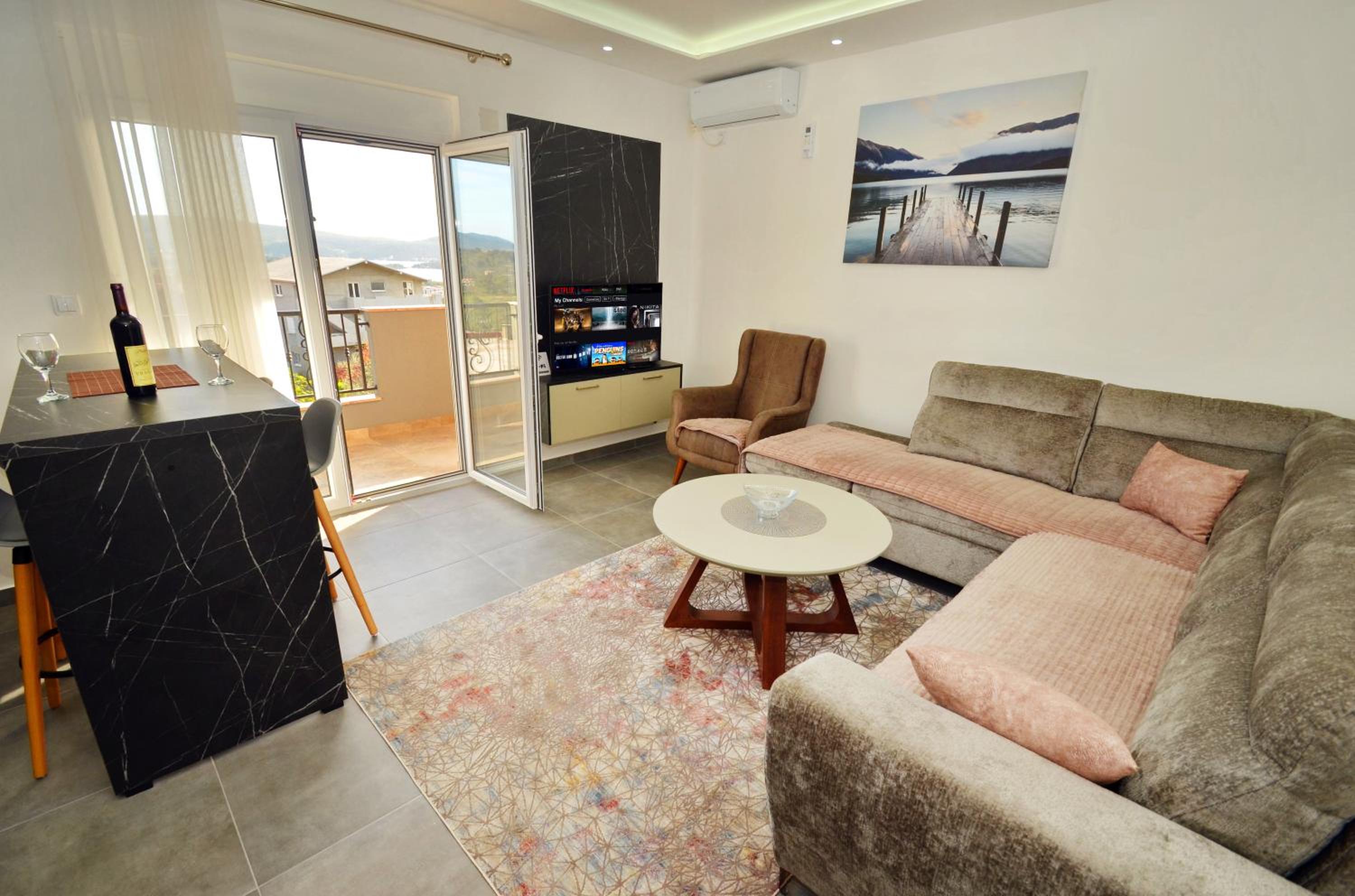 Stars Apartments