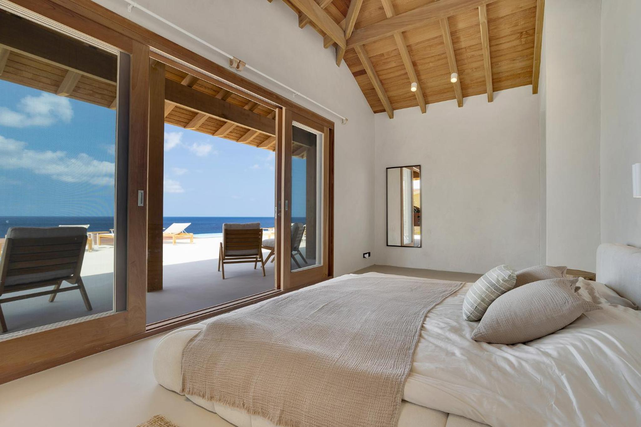 Sorobon Oceanfront Luxury Villa
