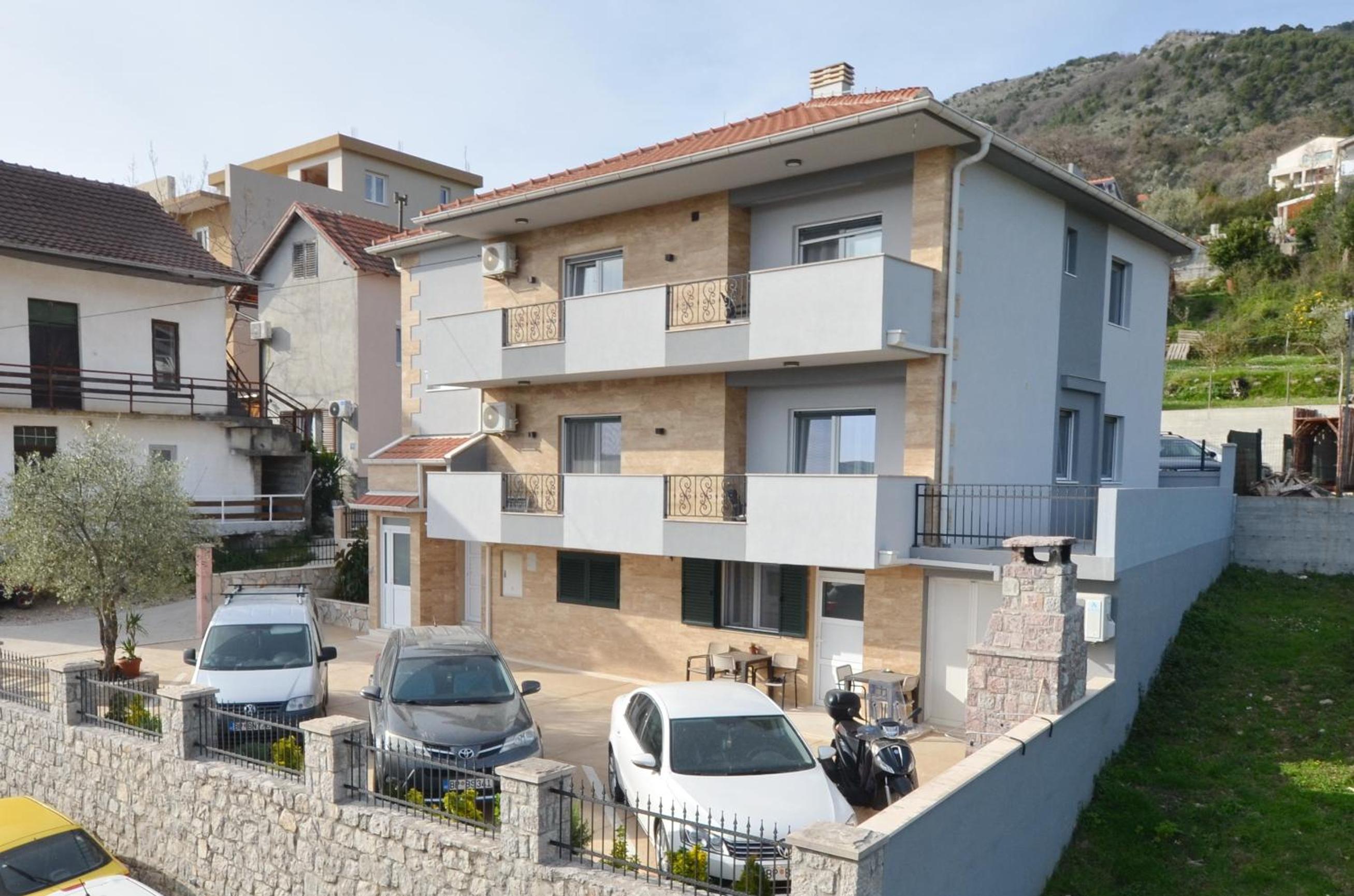 Stars Apartments