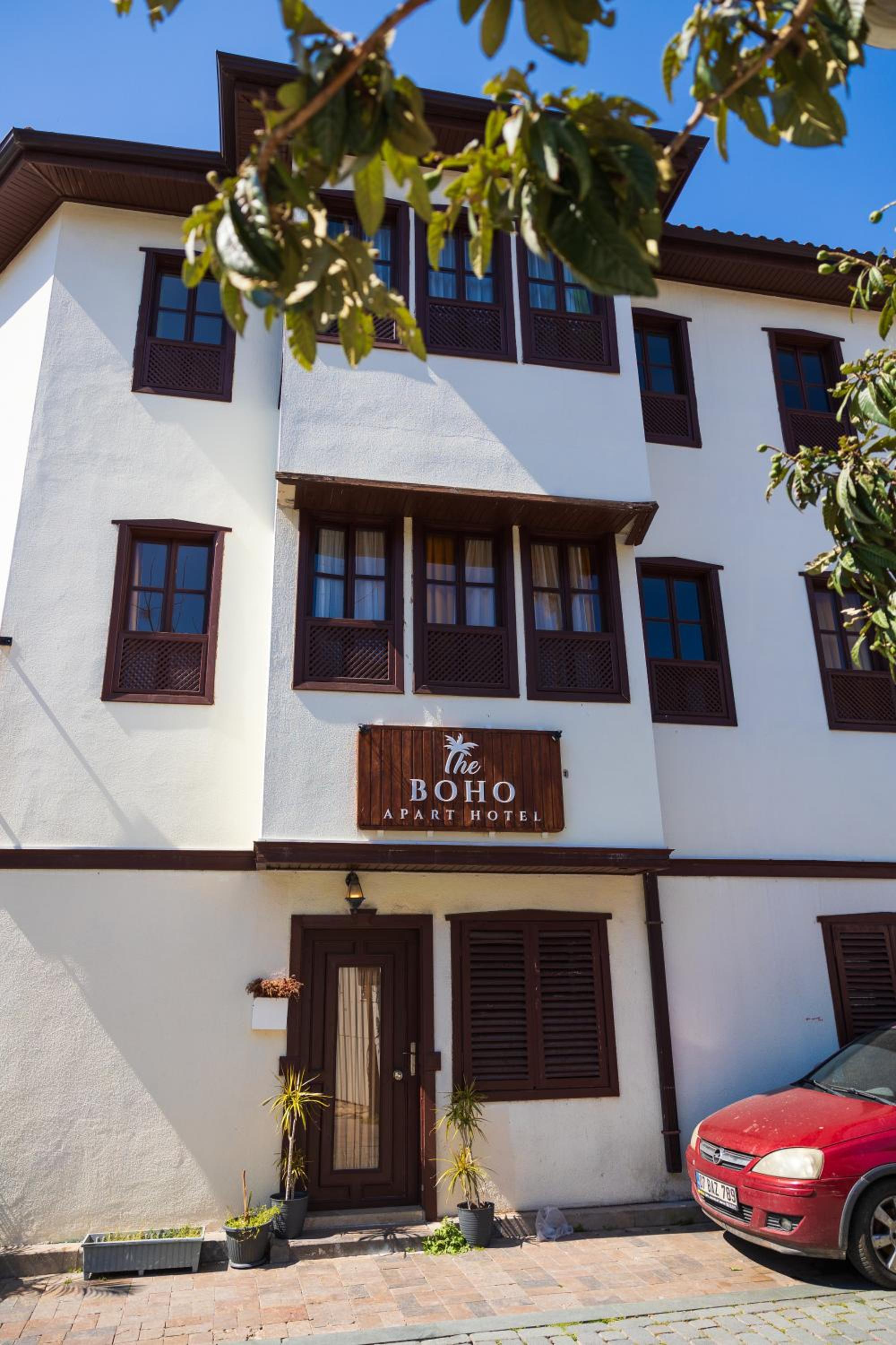 Boho Oldtown Apart and Hostel