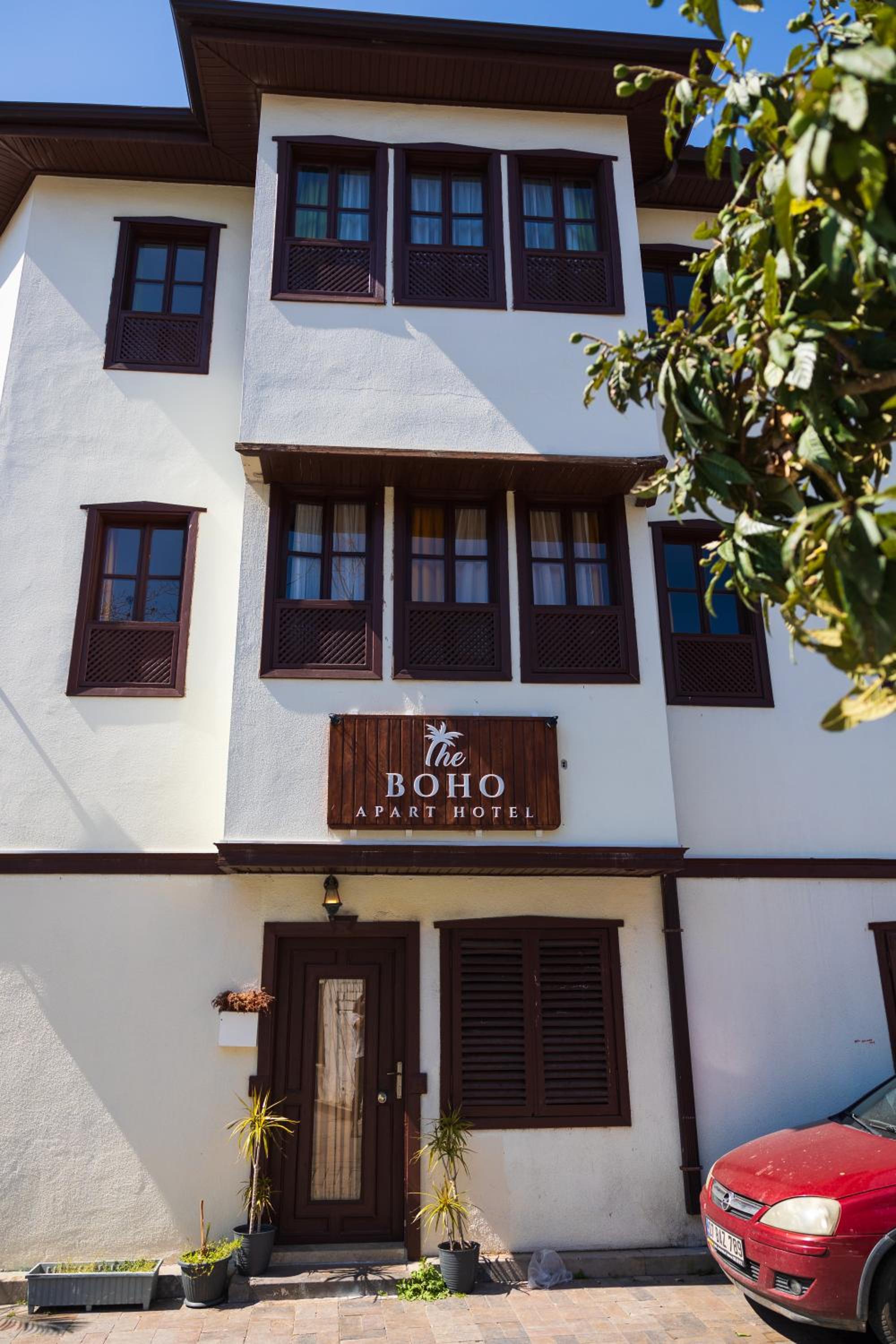 Boho Oldtown Apart and Hostel