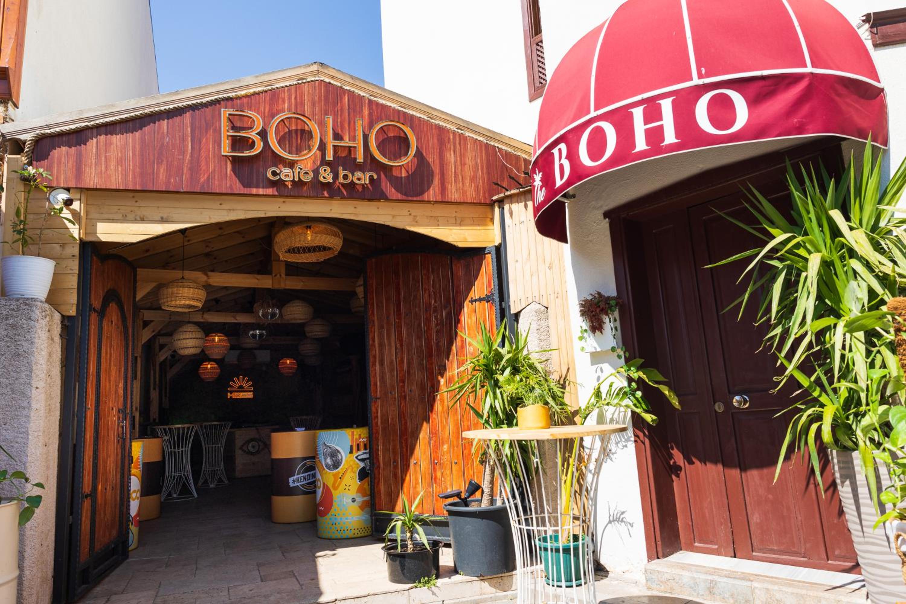 Boho Oldtown Apart and Hostel