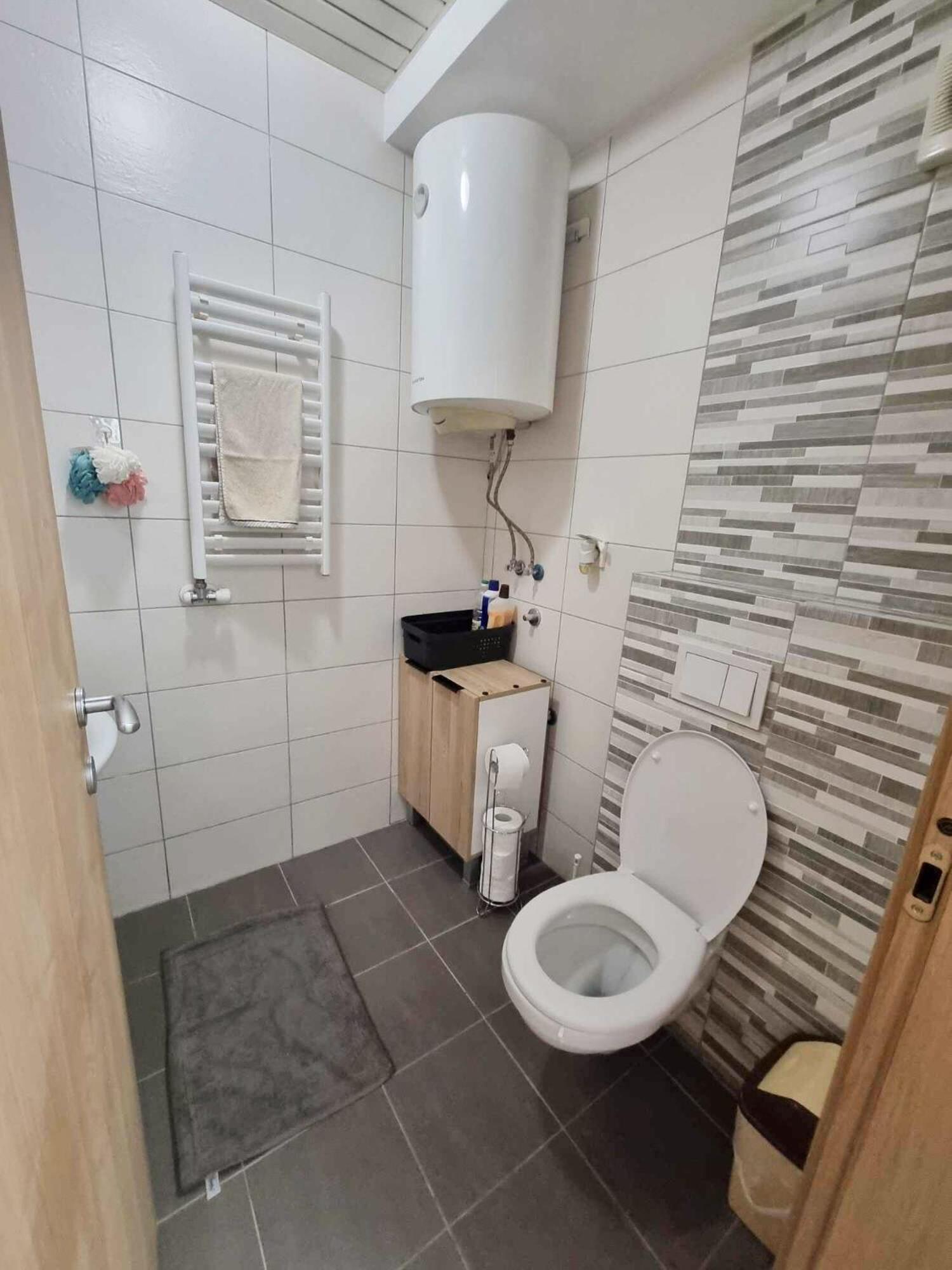 Centre Space Apartment - Best price in Skopje- Free public parking