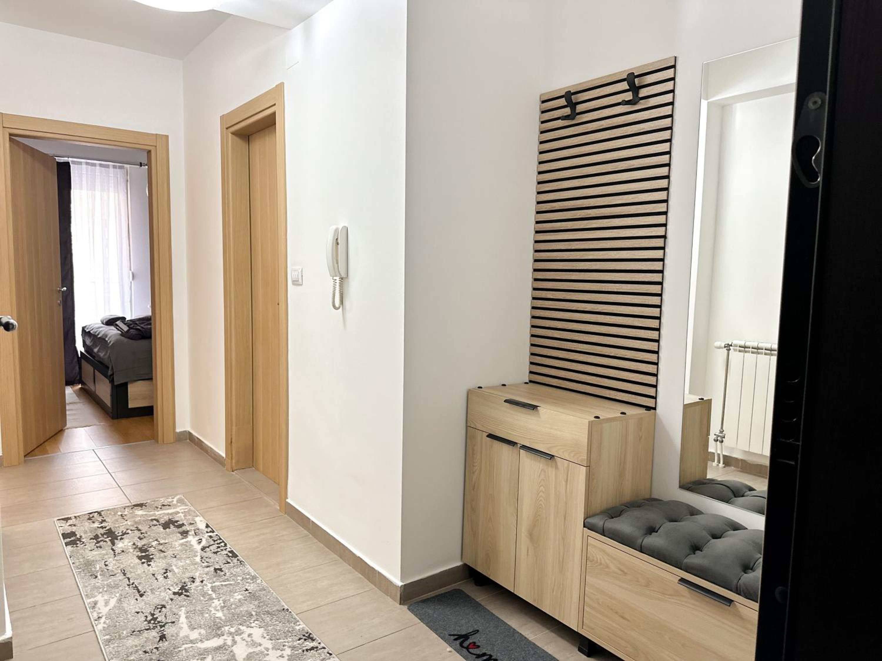Centre Space Apartment - Best price in Skopje- Free public parking