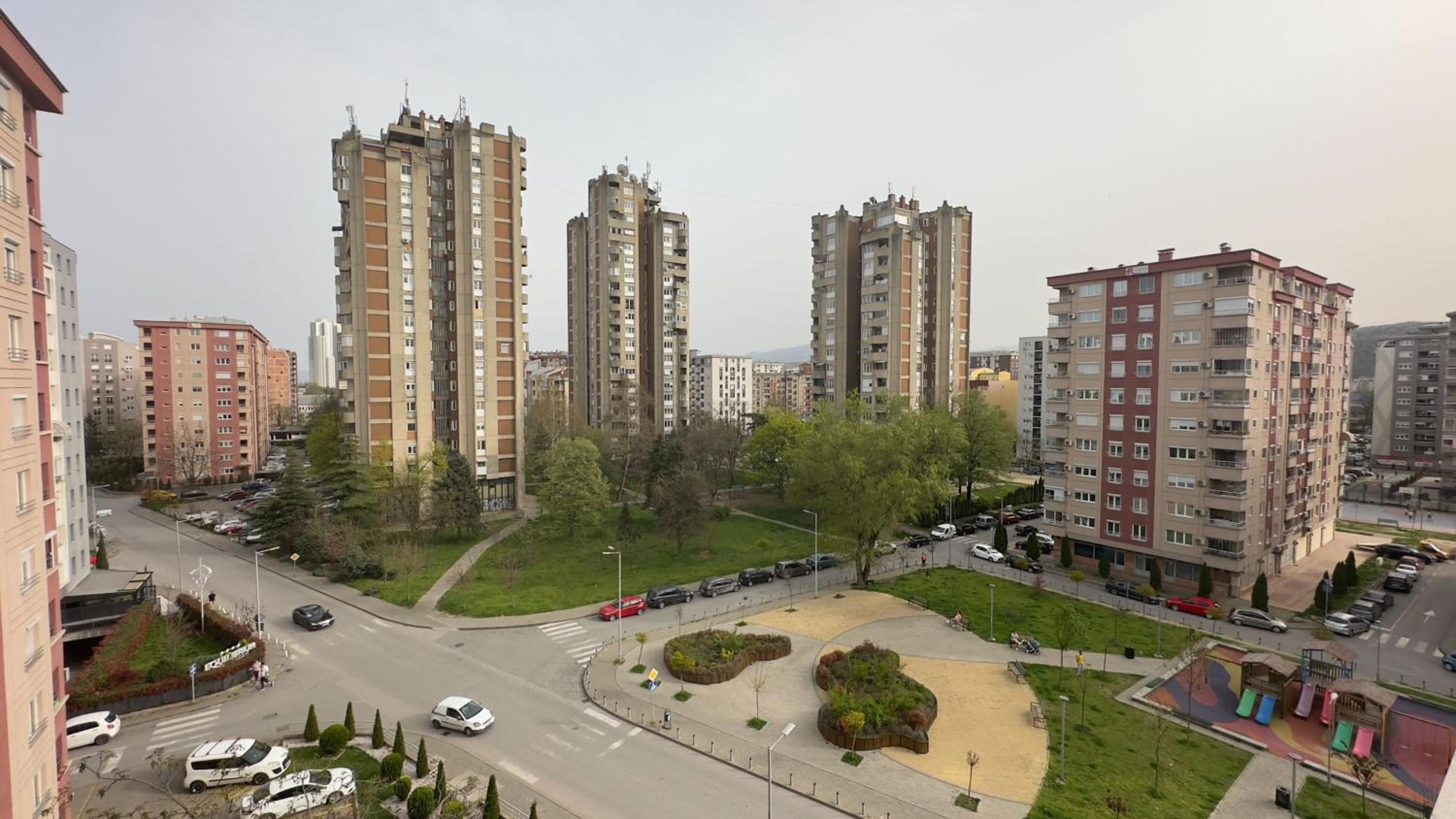 Centre Space Apartment - Best price in Skopje- Free public parking