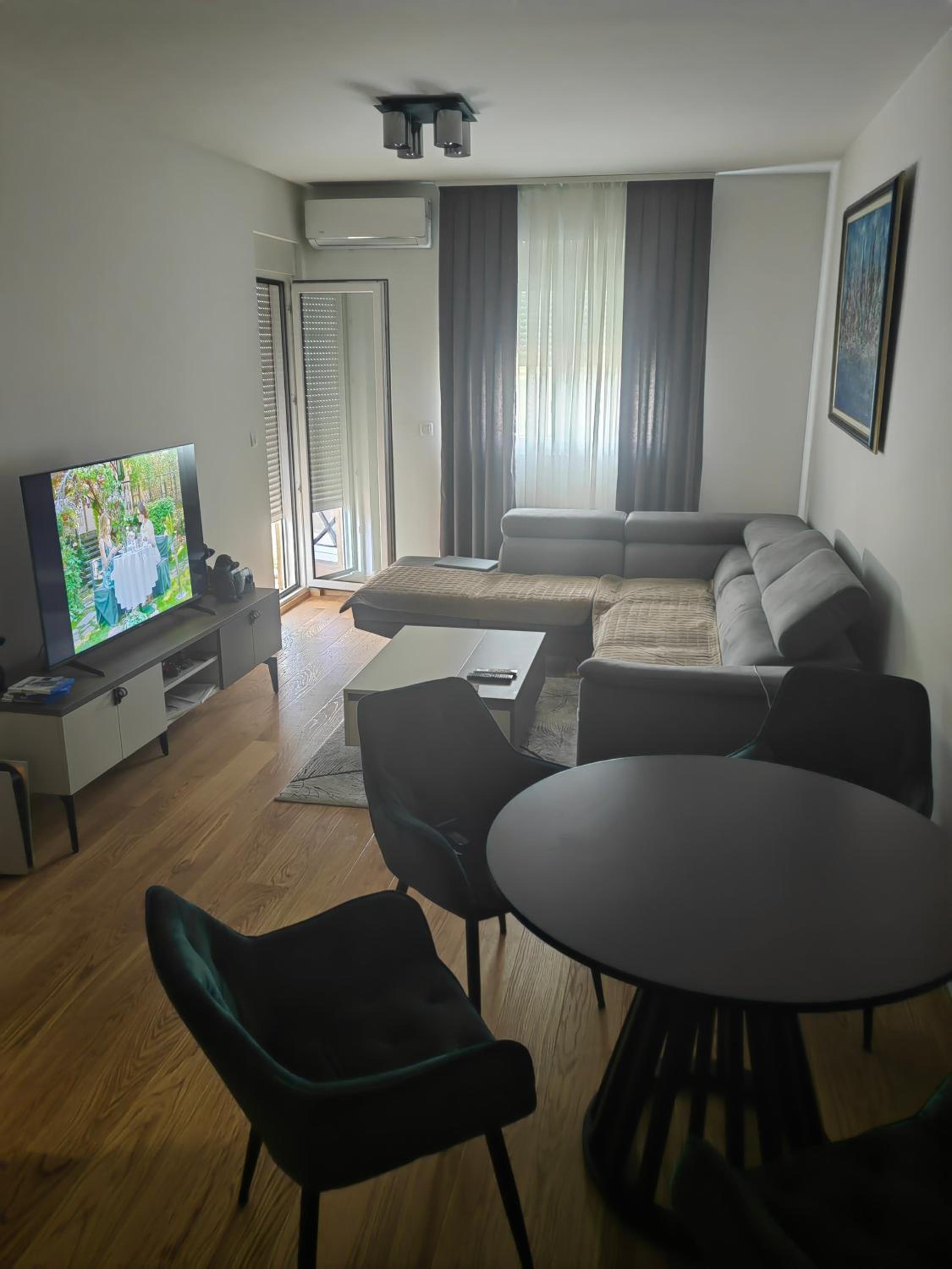 apartman Leki view 2
