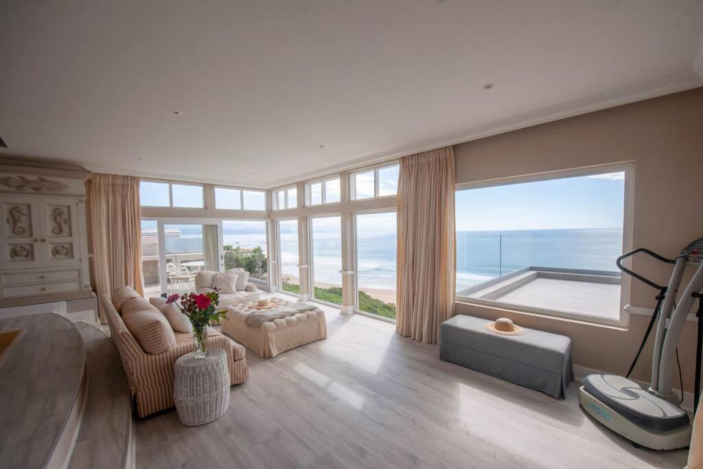 Villa Beachy Head view 3