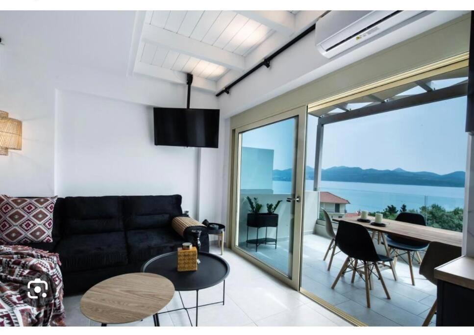 Mangata Chic Apartment photo 2
