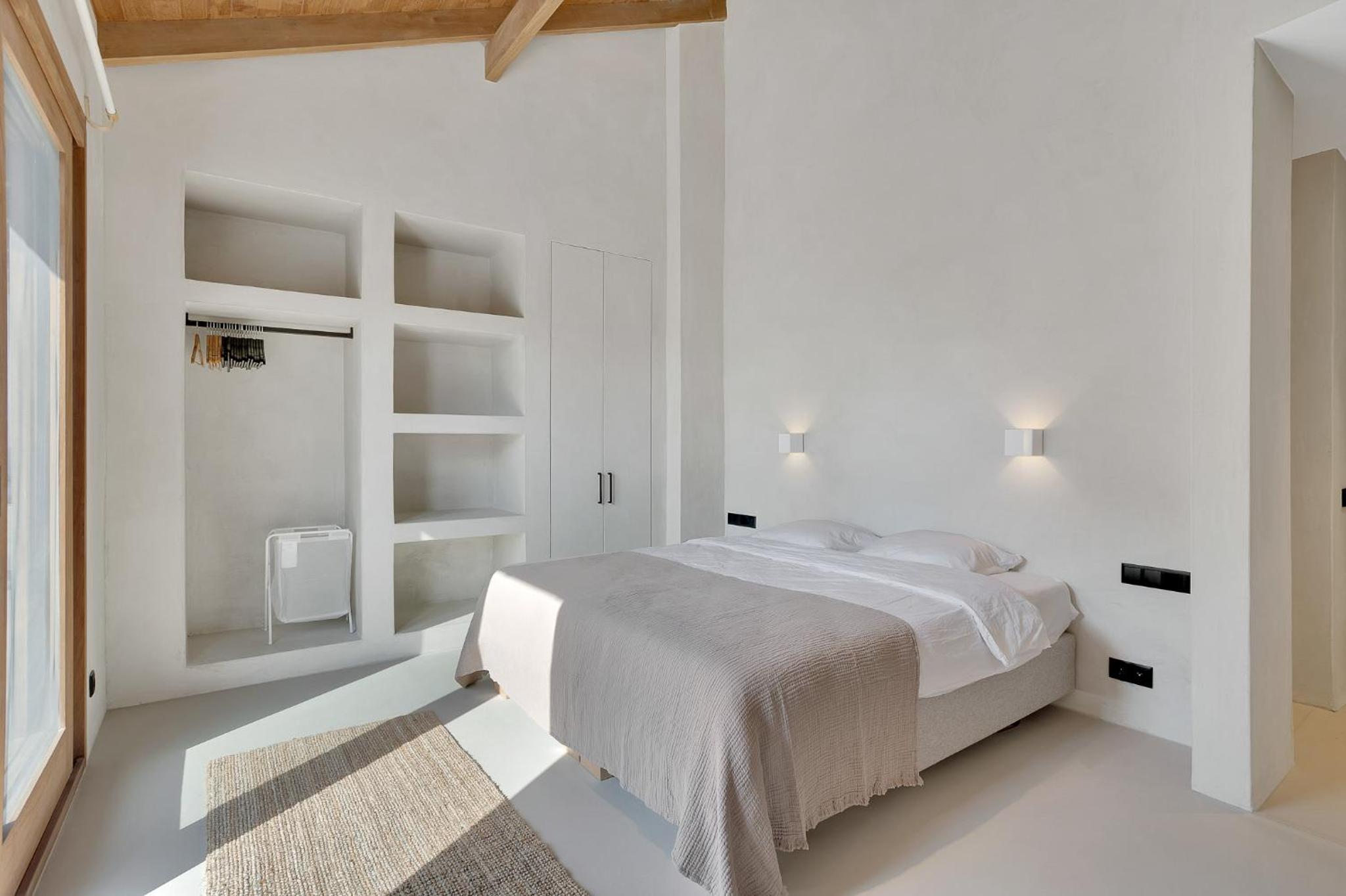 Sorobon Oceanfront Luxury Villa