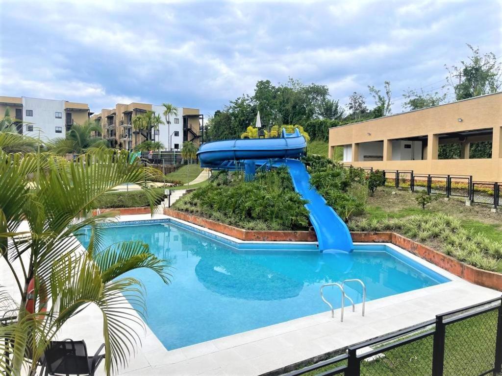 Apartamento 205 torre C Reserva de la Colina La Tebaida Quindio