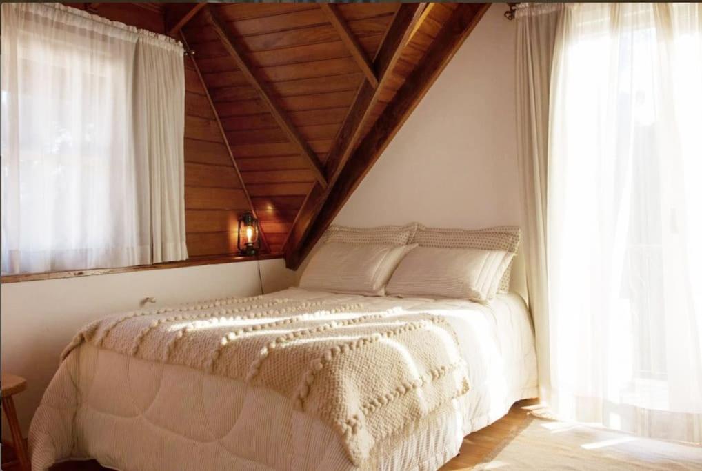 GRAMADO CENTRO - Charmoso triplex