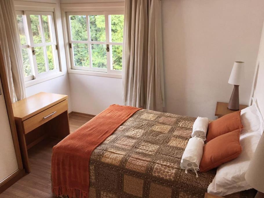 GRAMADO CENTRO - Charmoso triplex