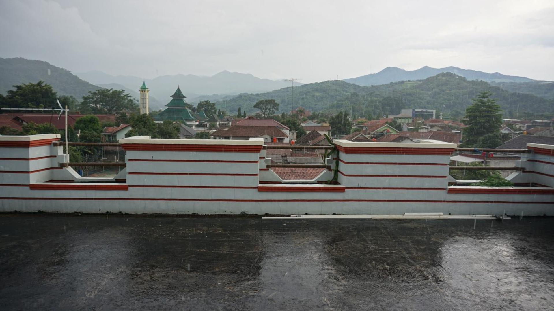 Cipada Guesthouse syariah view 3