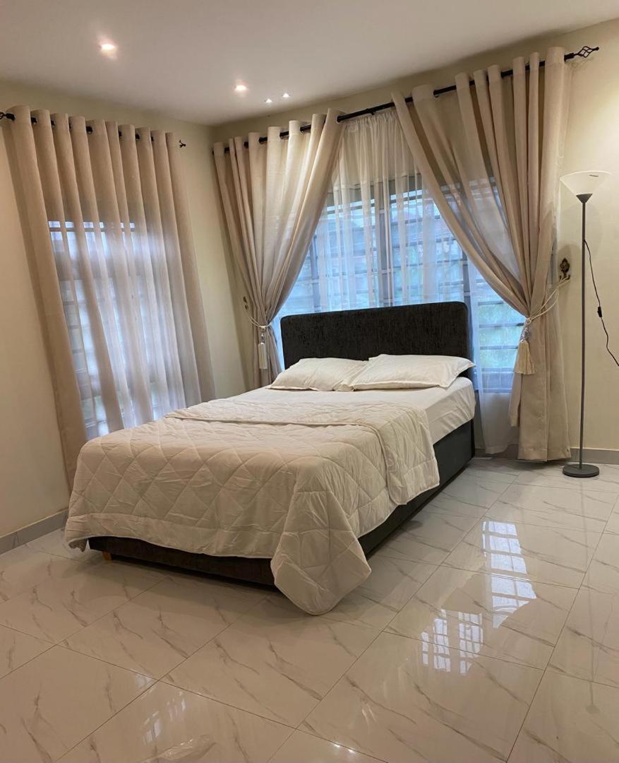 Luxe Vista Villa view 3