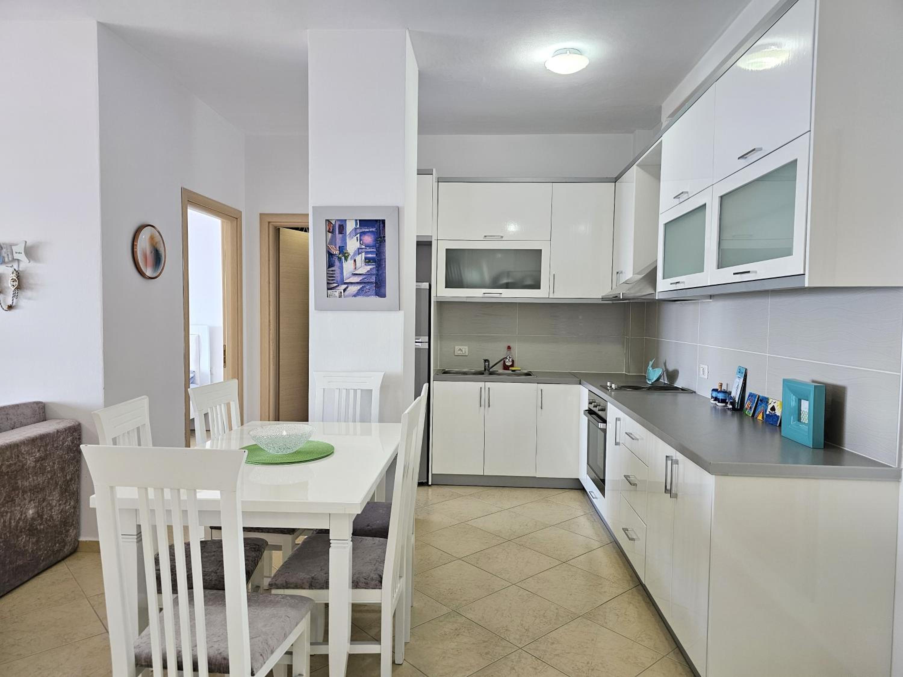 SeaView Holiday Apartment