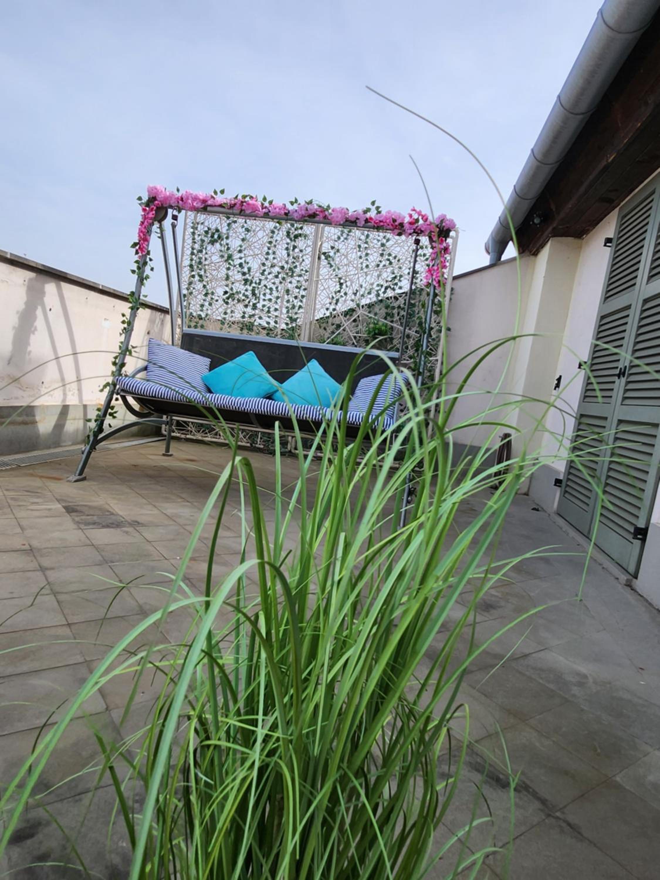 Central, big terrace, near river view 2