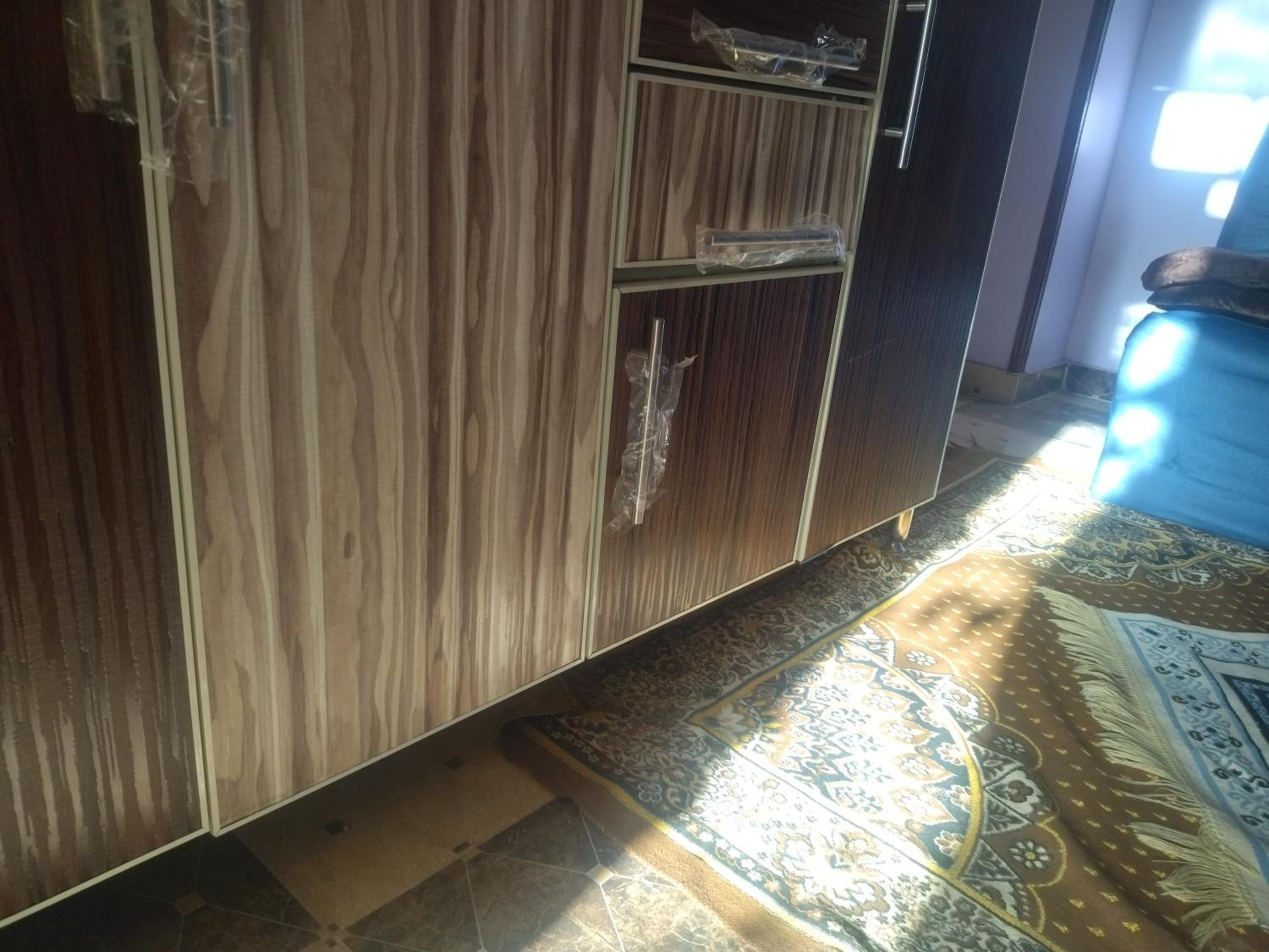 Safaga suits