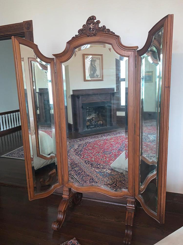 Historic Queen Anne Mansion view 3