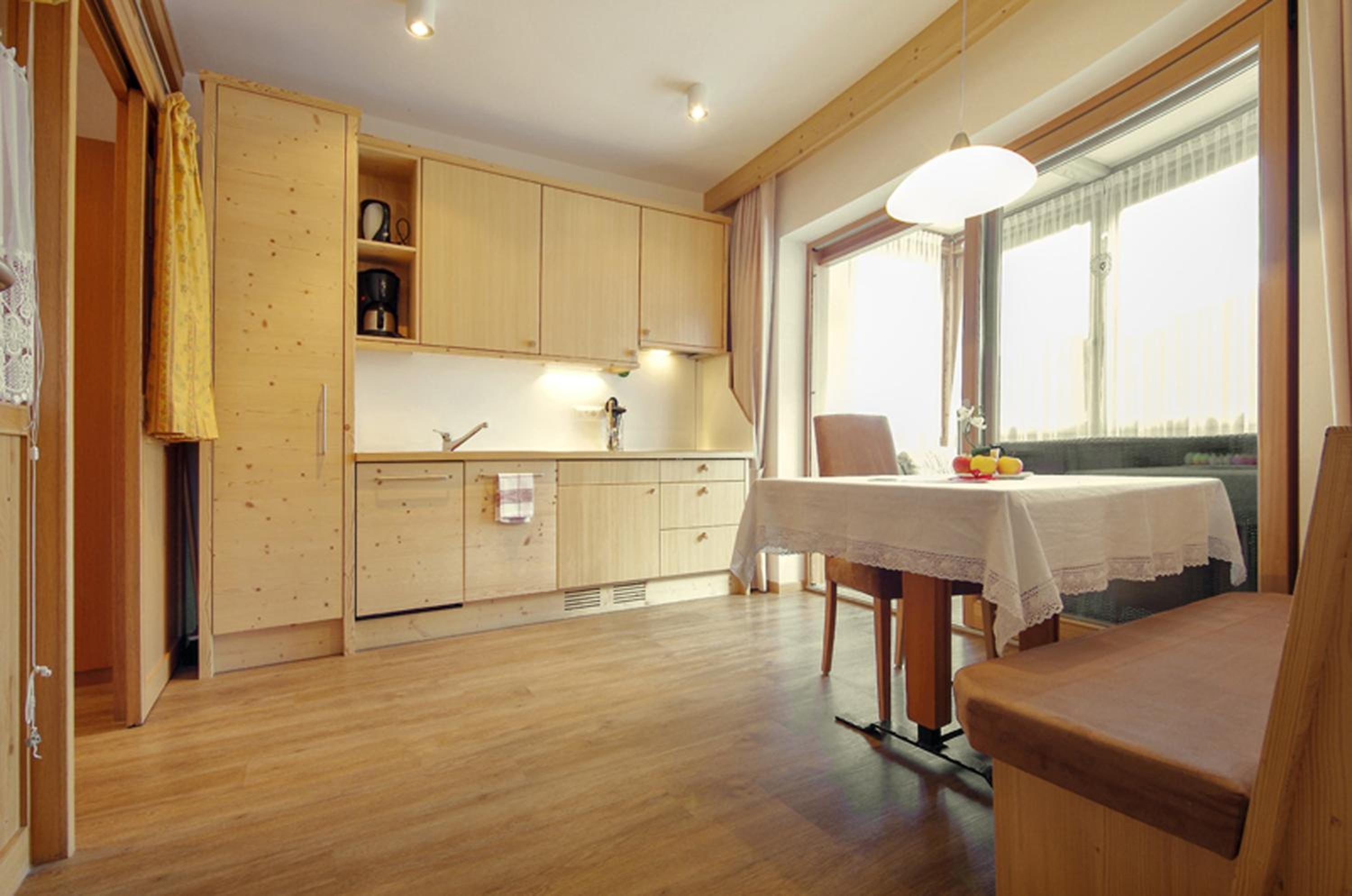 Apartments Chalet Ciufdlton view 4