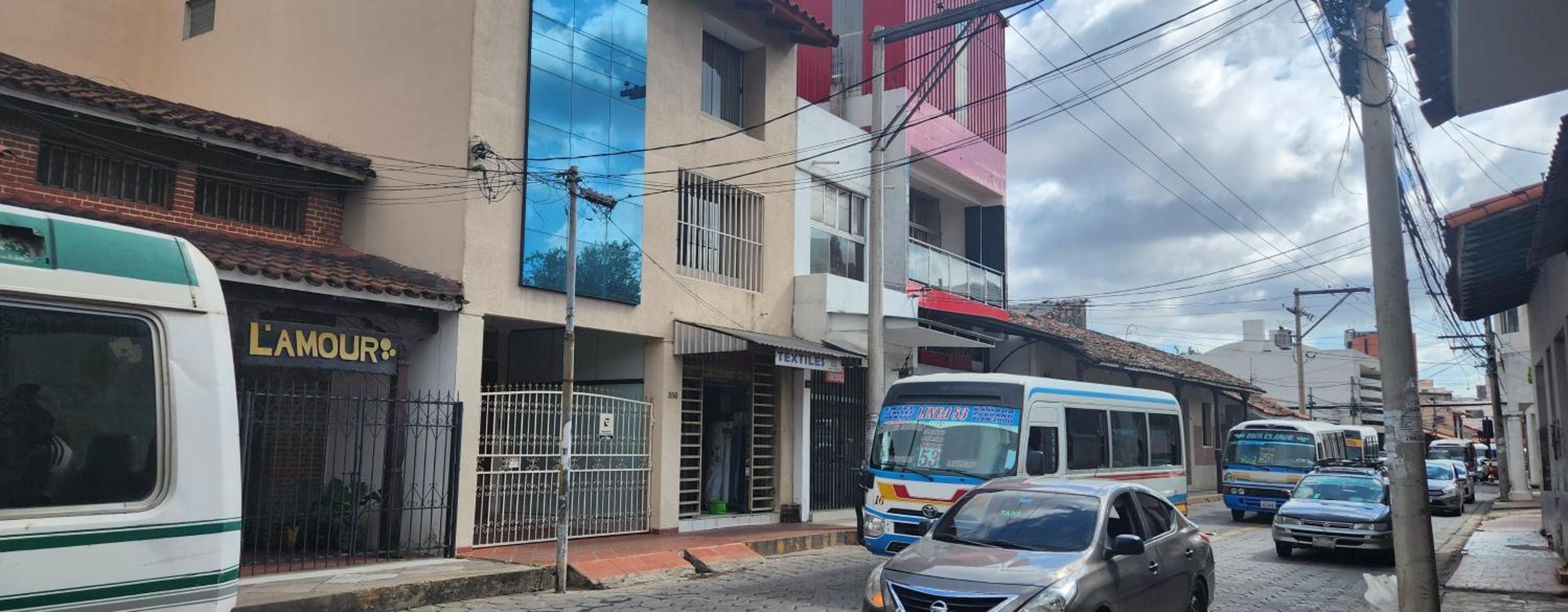 Lujosa Casa en Centro de Santa Cruz