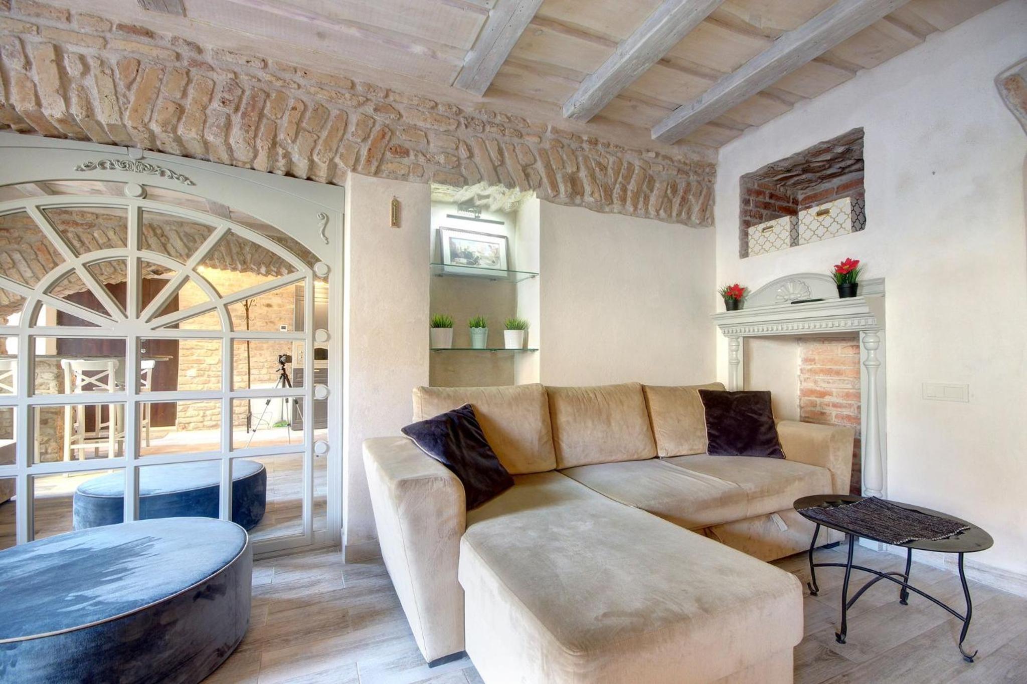 Historical apartments x Free parking SELF CHECK IN 24x7 by H&H view 3
