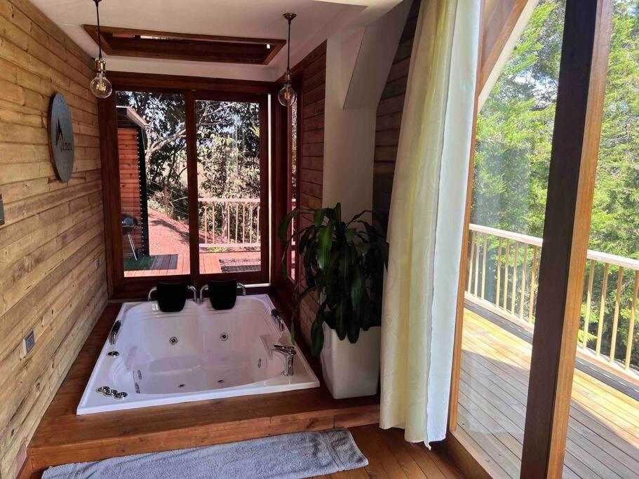 Cabaña tipo Chalet - Quimera Ecolodge
