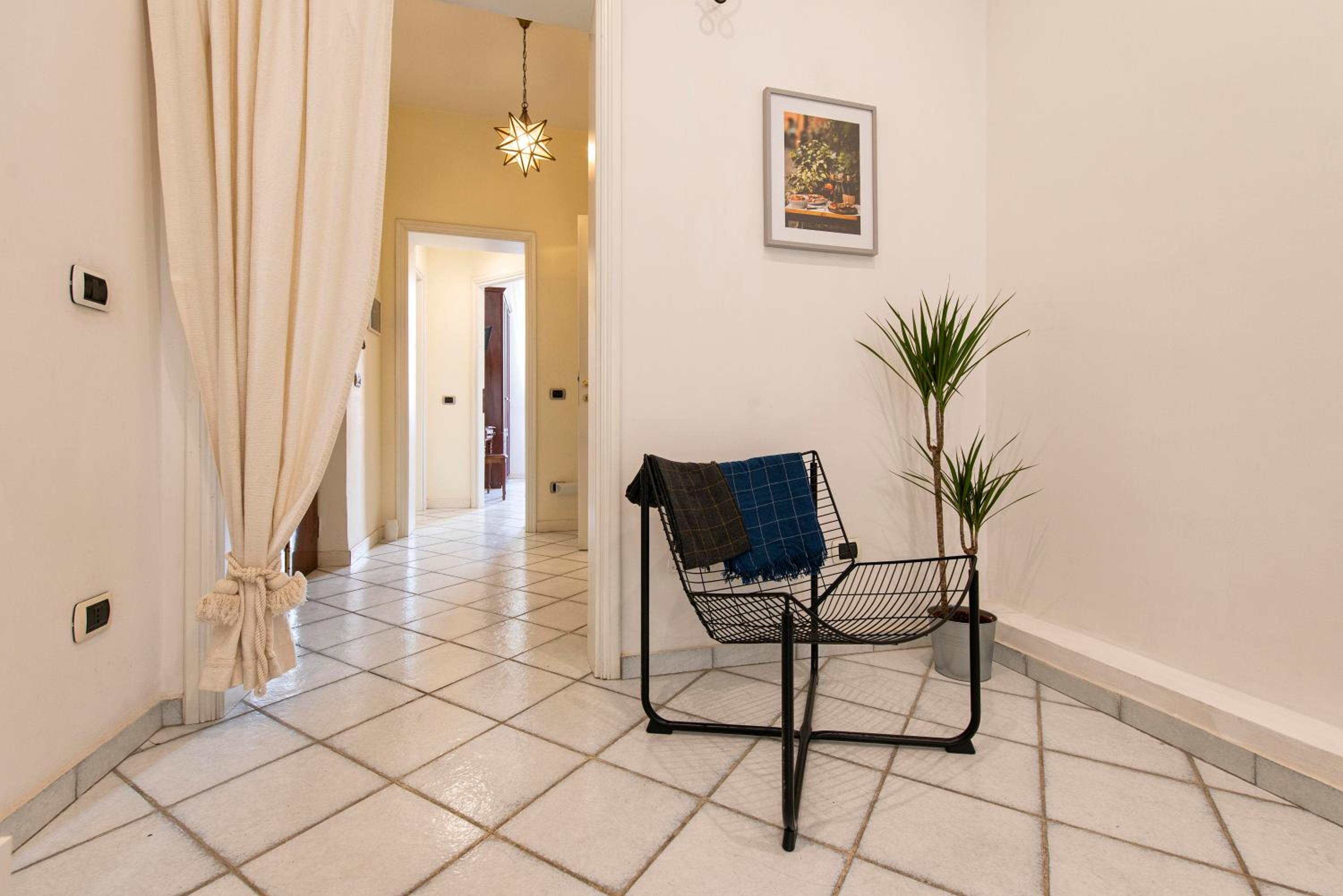 Redseven Rome Apartments