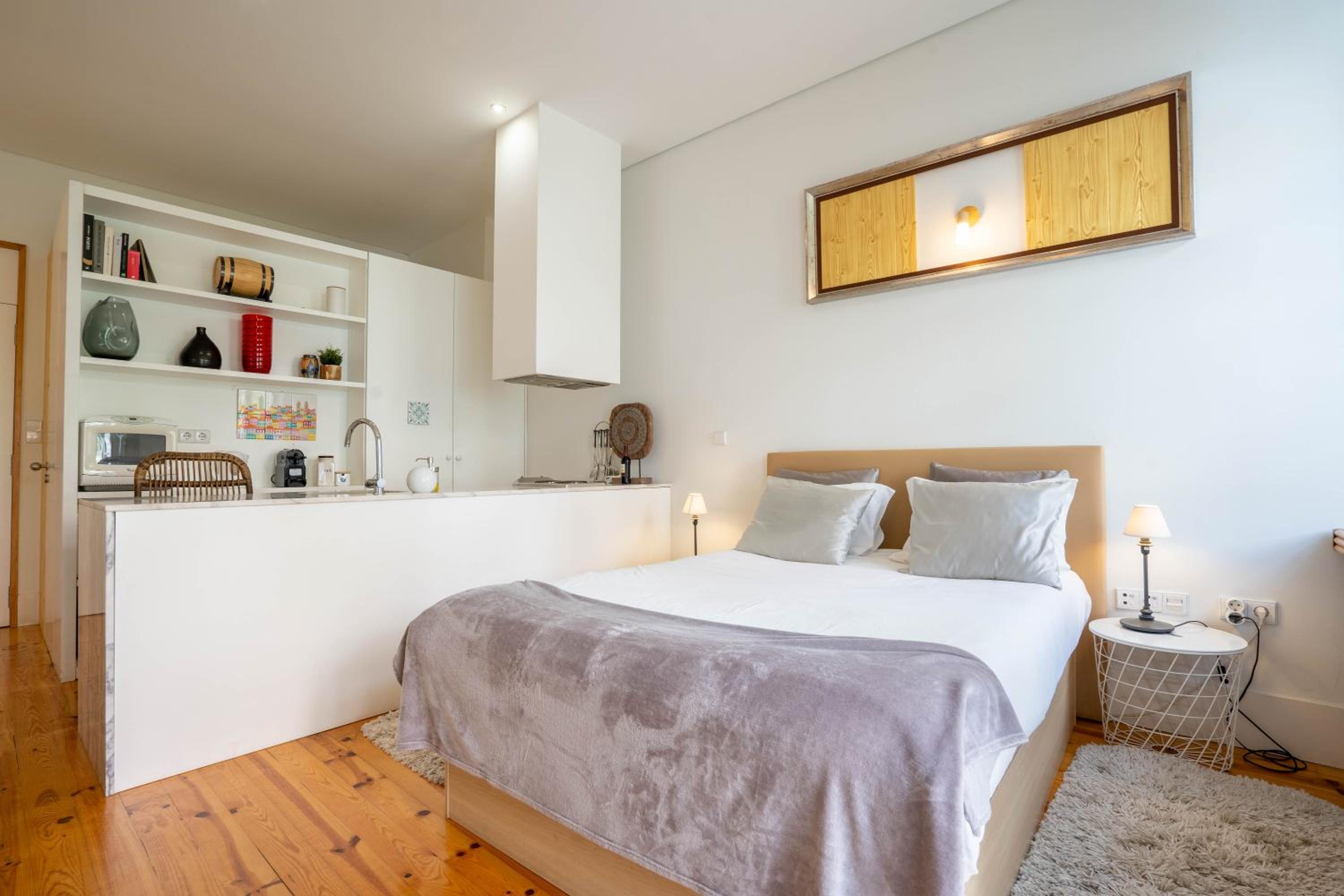 Living Bohoporto by LovelyStay