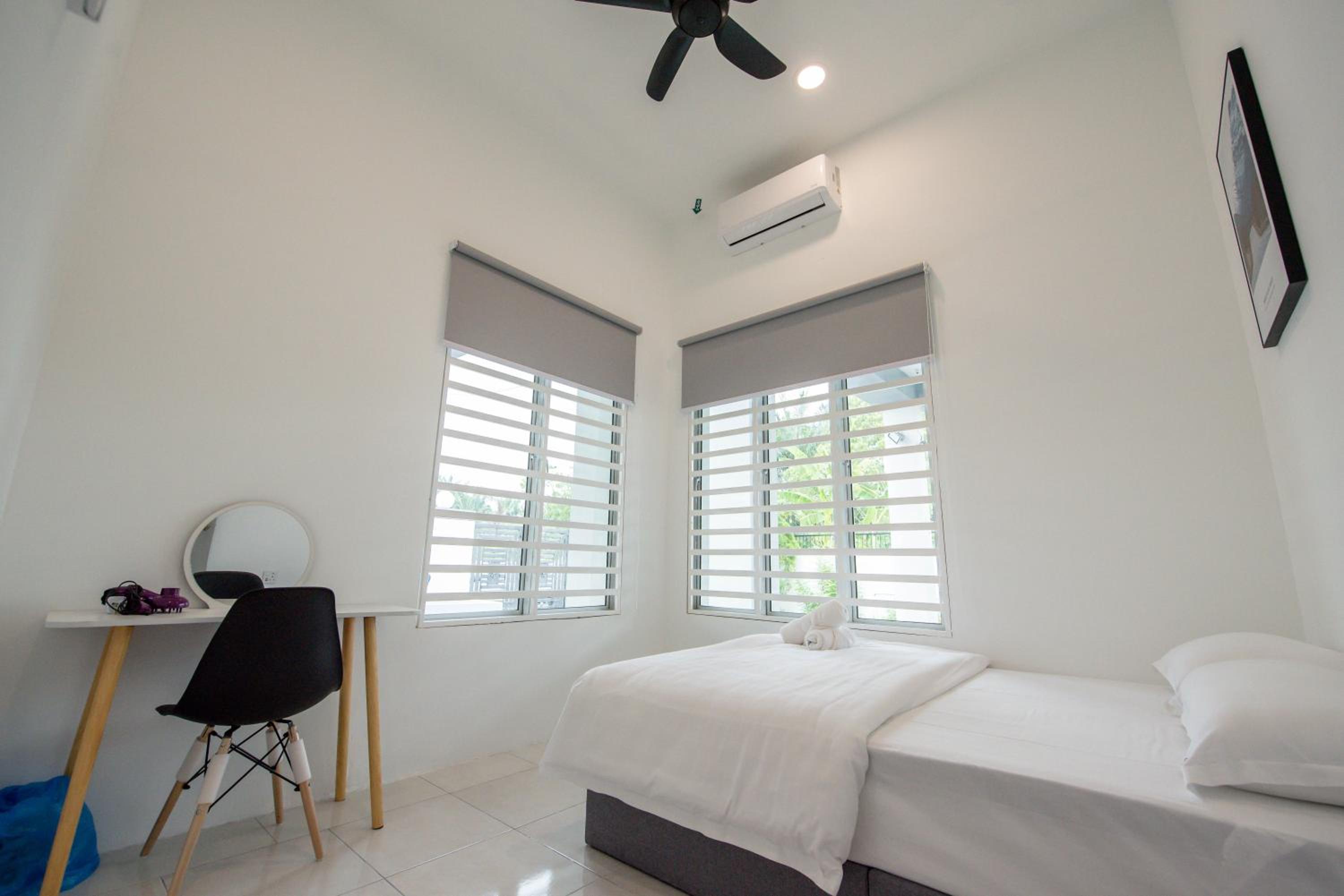 De Luma Alma 9 bedroom with 8 bathroom photo 2