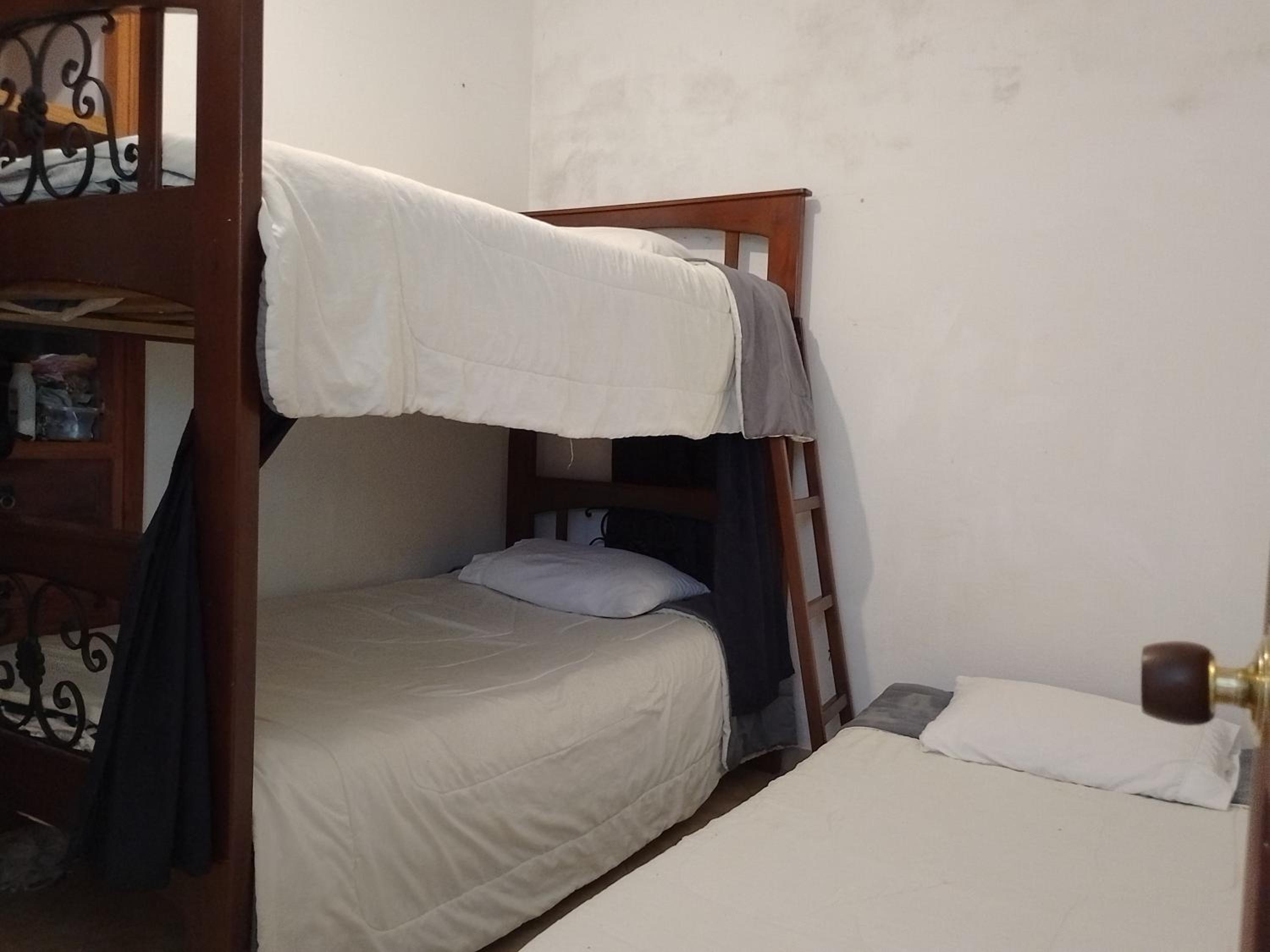 Family Host HOSTEL