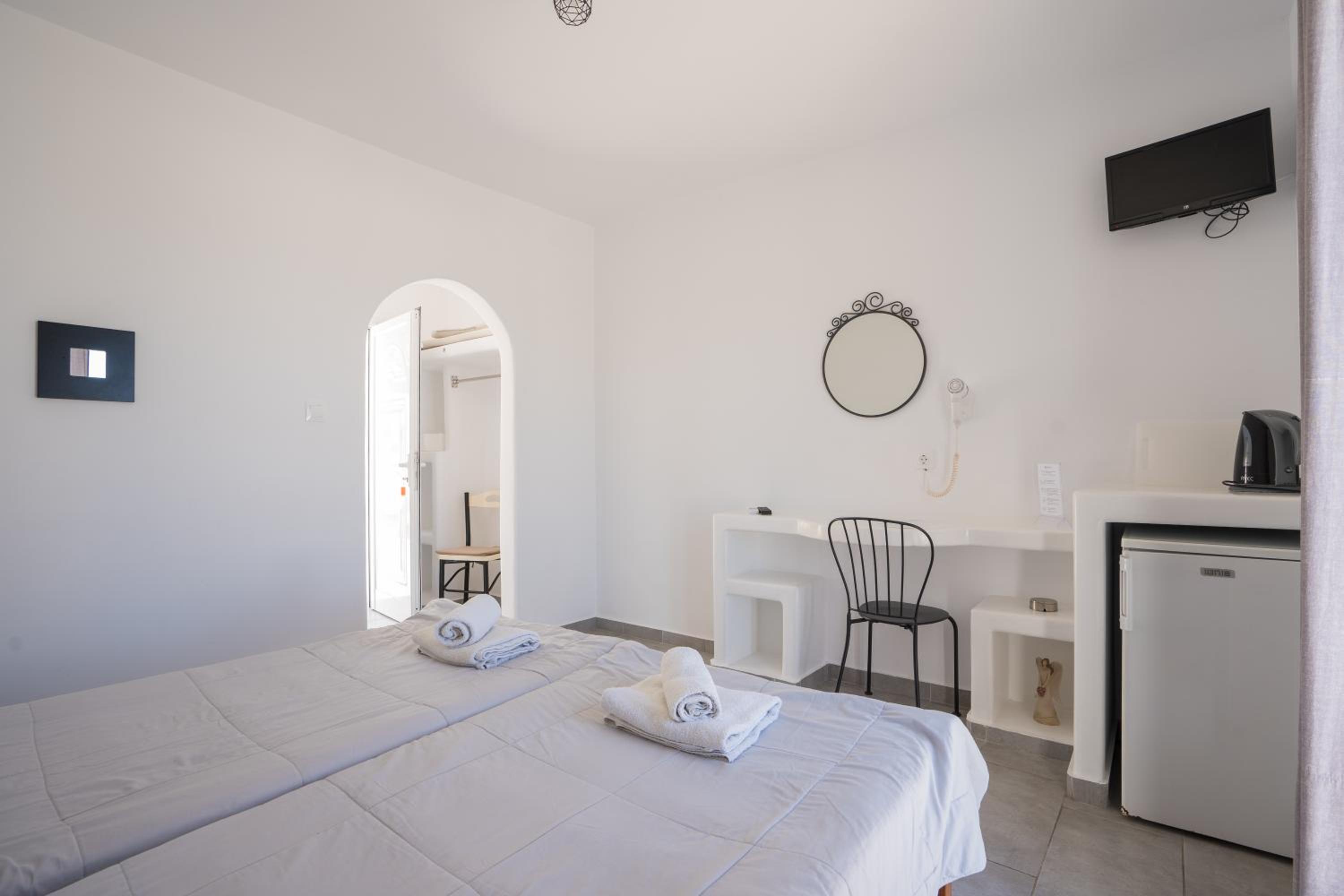 Zisis Pension