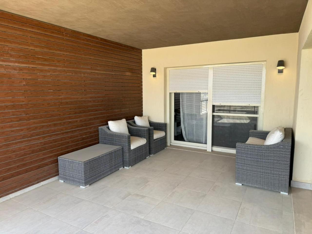 NewGiza Westridge Direct Pyramids View