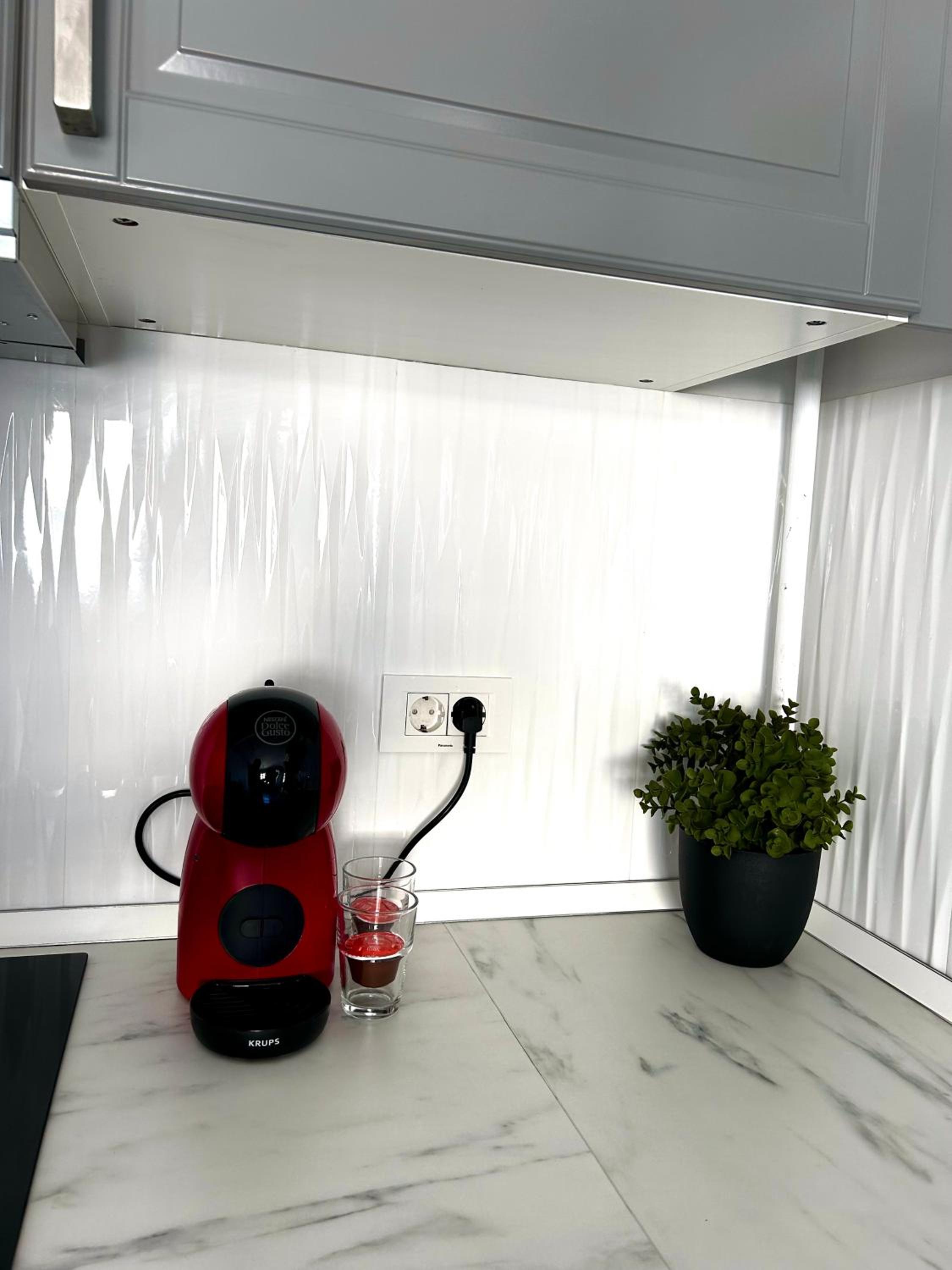 Rose Residence 4 Elegant Apartment in Pipera with Underground Parking & Self Check in view 3