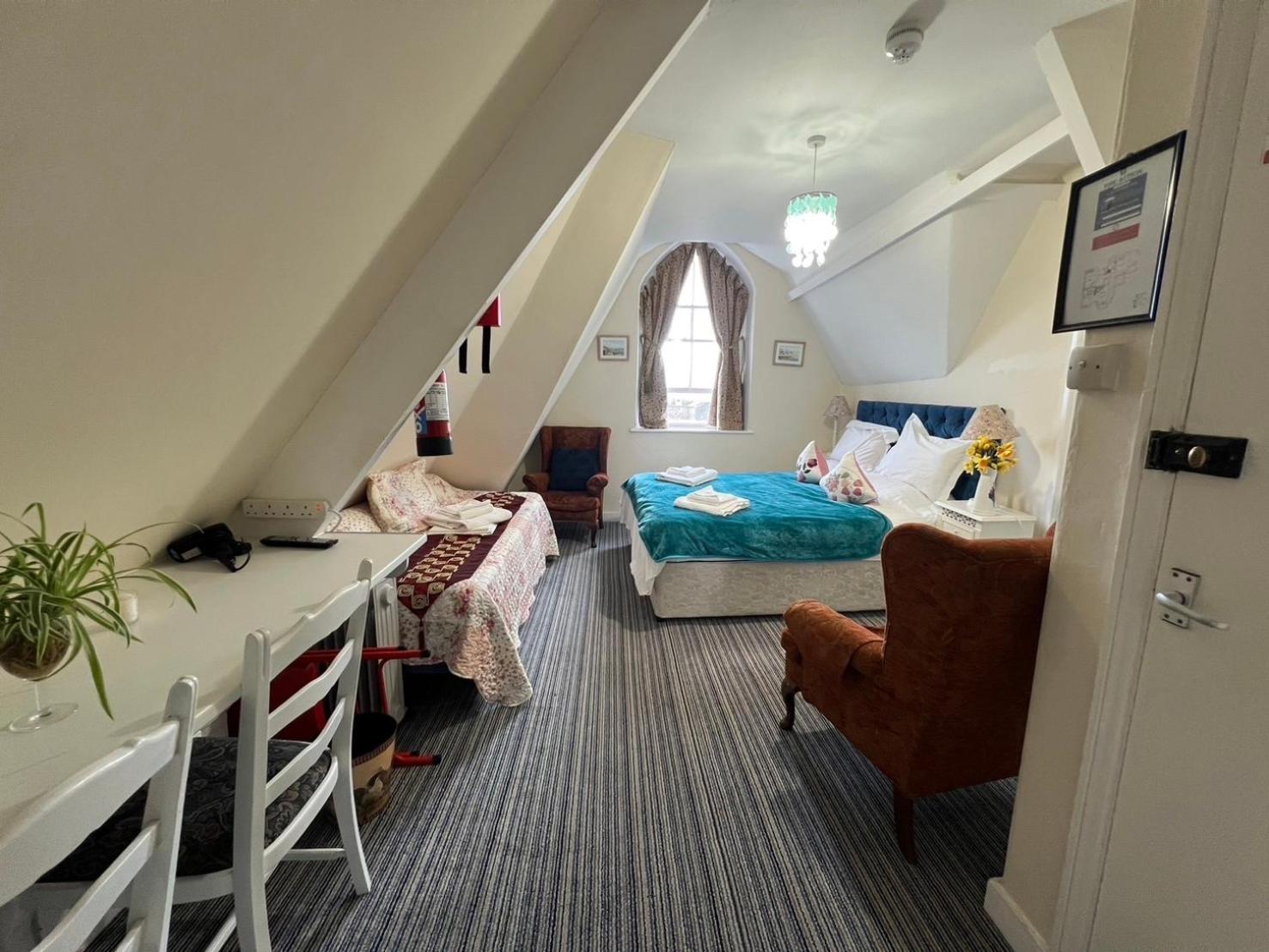 Penzance Seaside studios