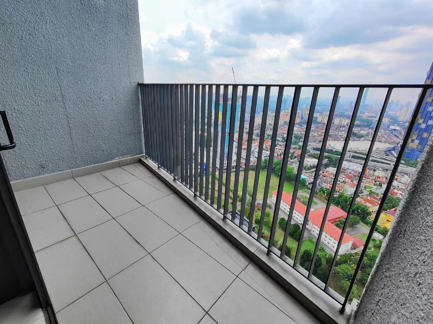 Eko Cheras Mall Duplex 双阳台 Kuala Lumpur MRT & 精品Loft