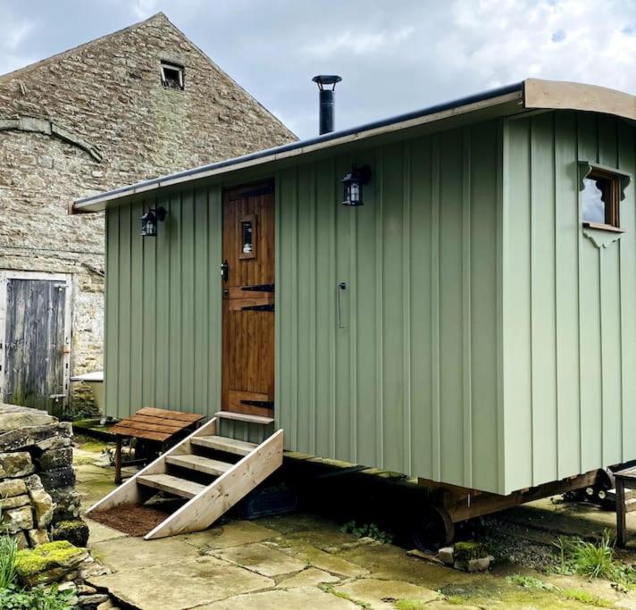 The Hideaway Shepherd’s Hut, Alston, Cumbria view 4