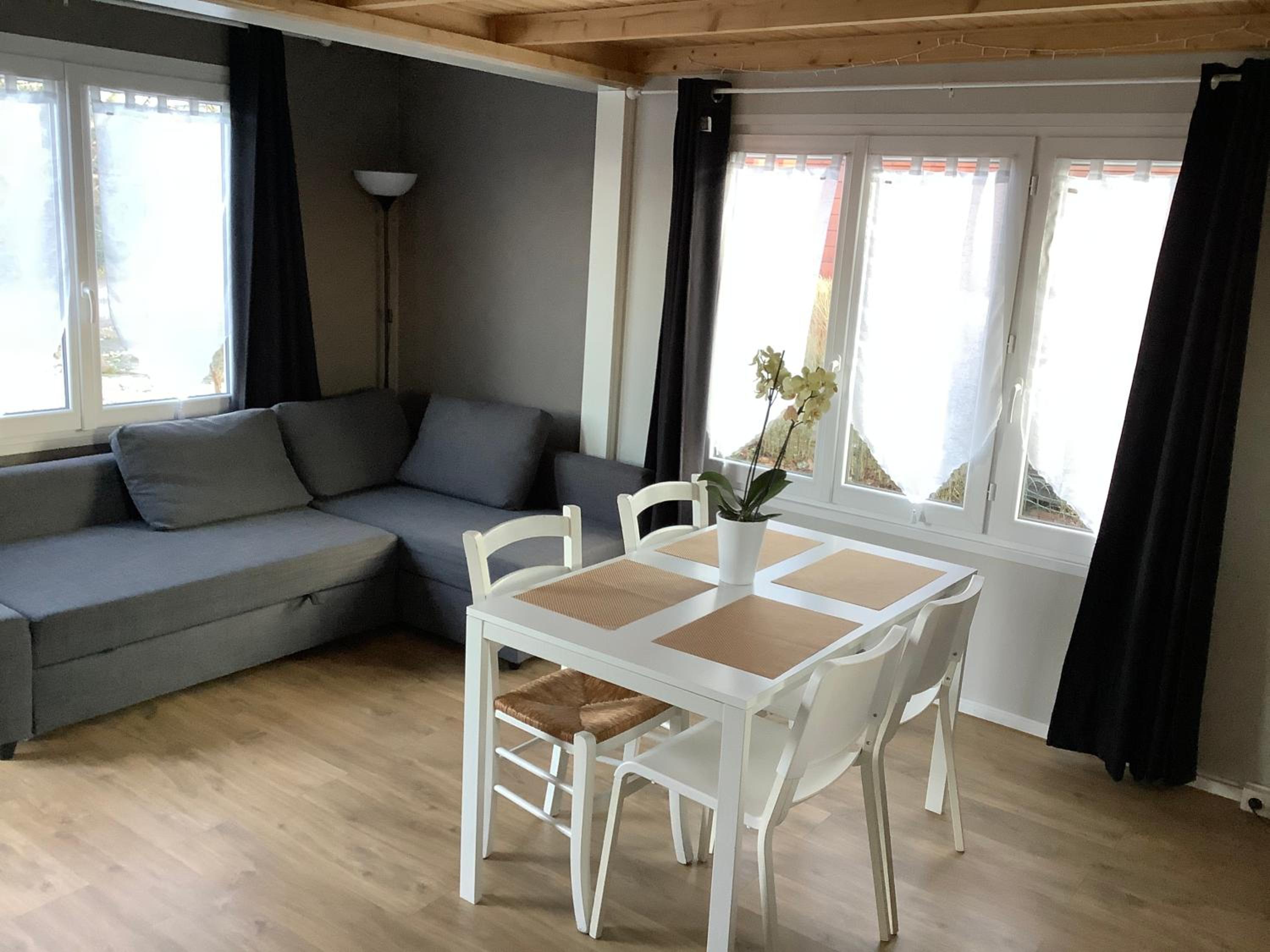Chalet Charmant Monika avec Piscine