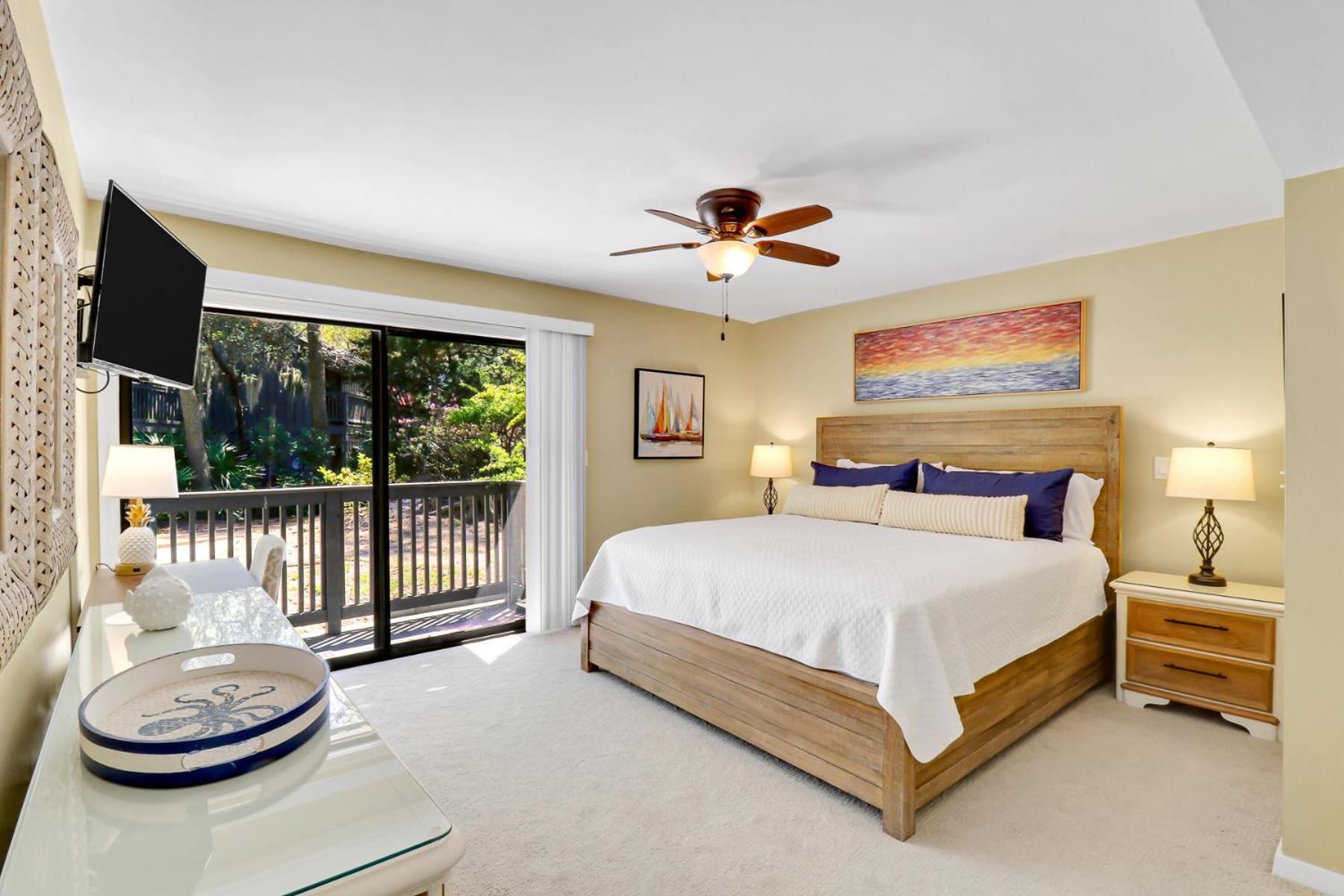 40 Hickory Cove