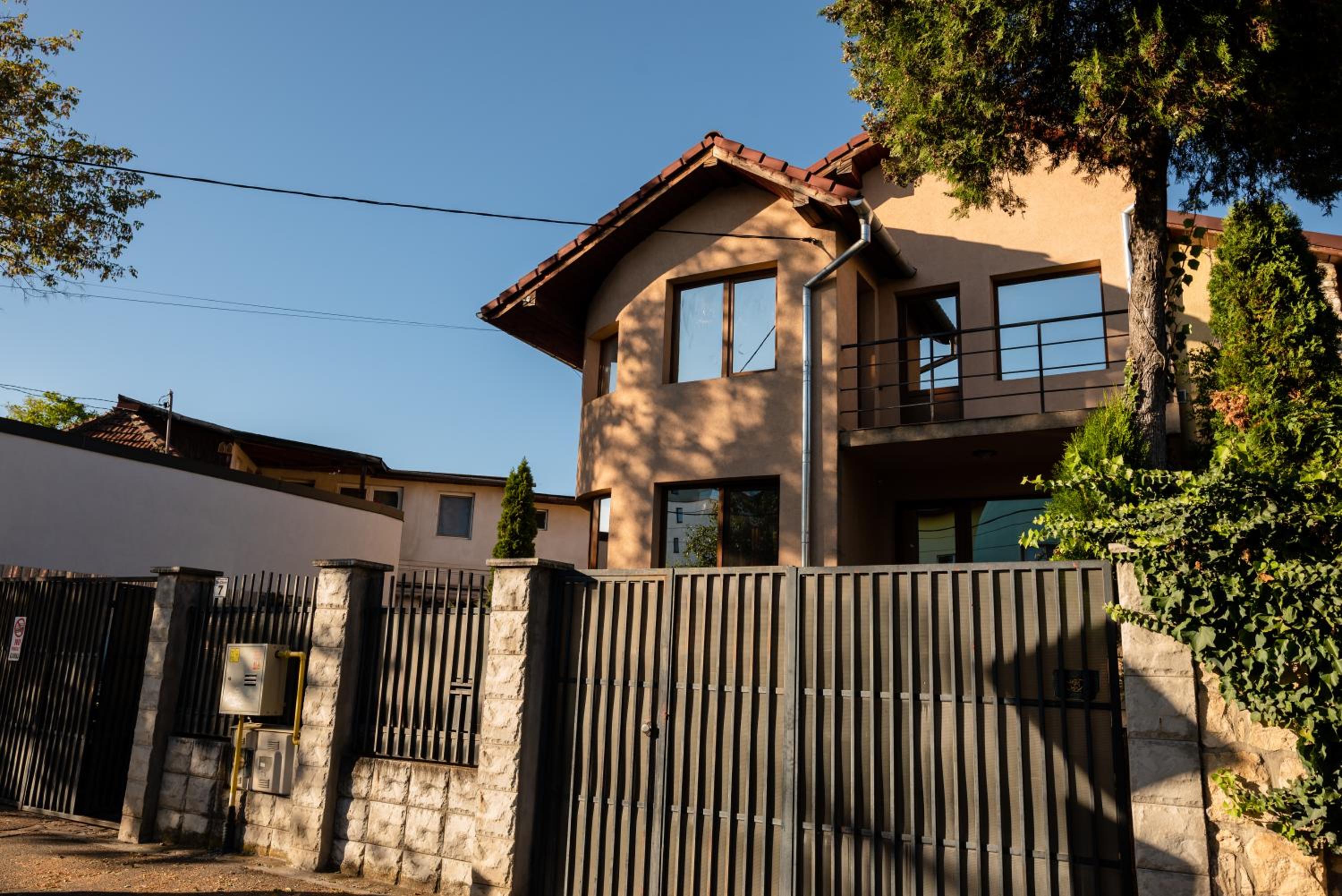 Hotel Flower Inn - apartament 3 - Image 1