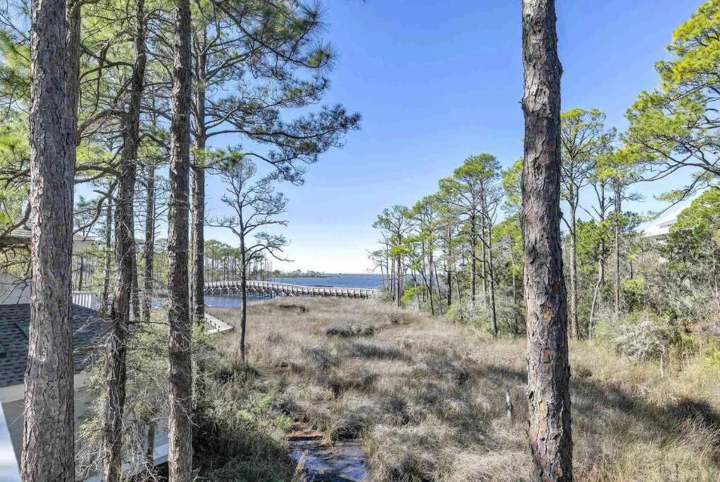 3 bed 3 bath beach and bay escape - Free golf cart