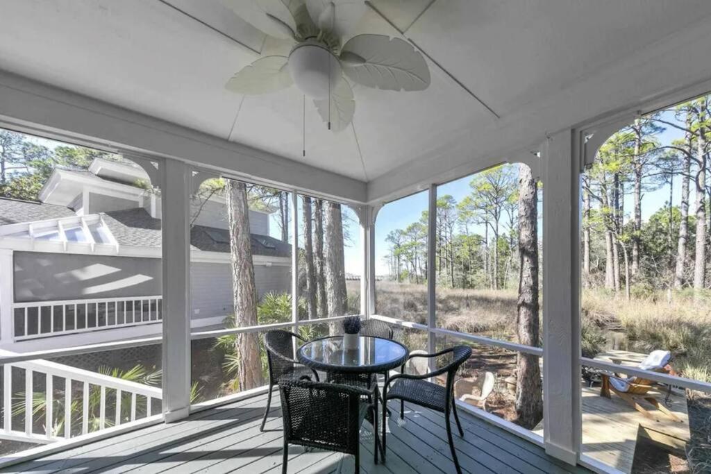 3 bed 3 bath beach and bay escape - Free golf cart