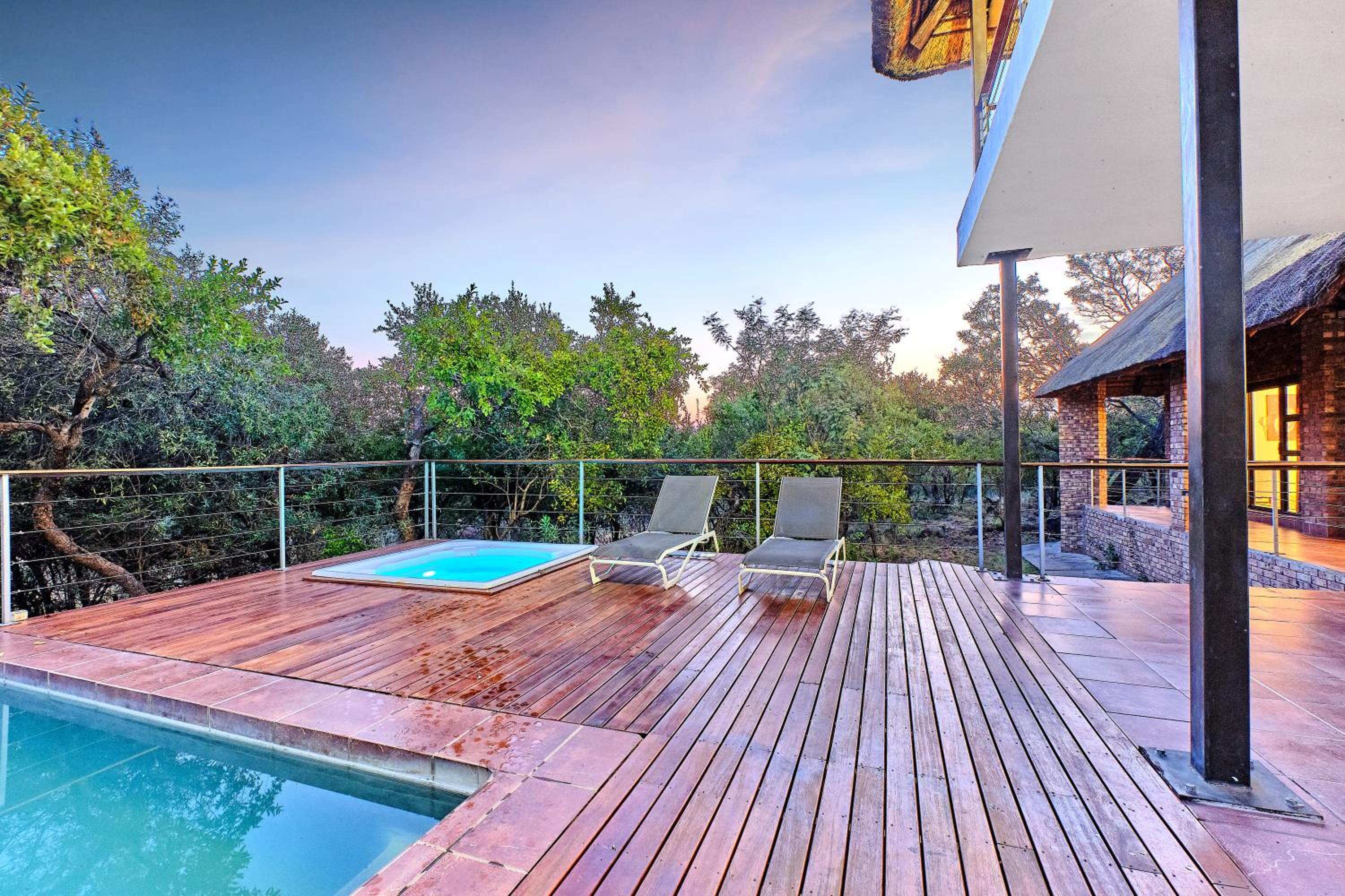 Shasha Lodge, Mabalingwe Game Reserve view 3