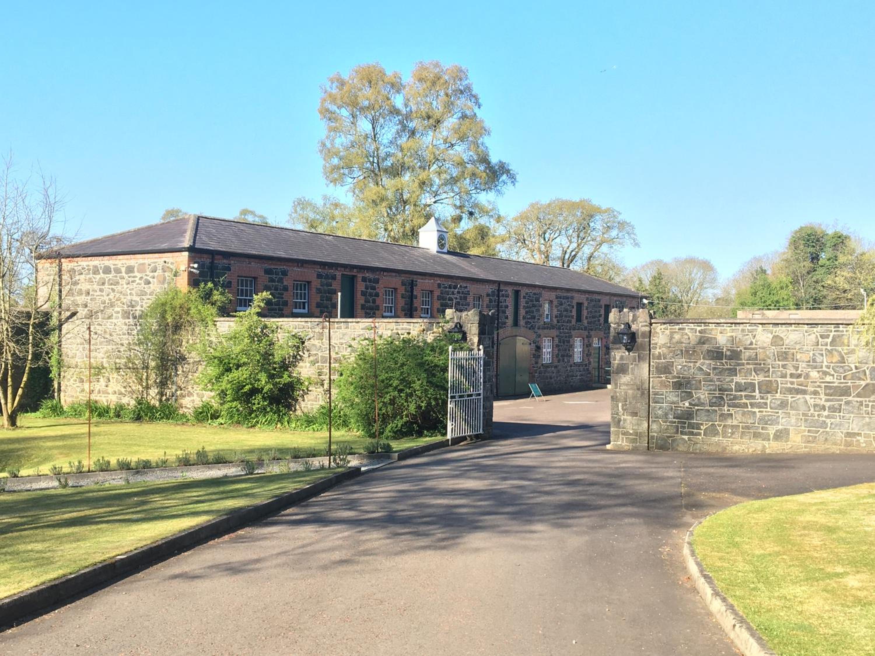 Courtyard Cottages at Ballyscullion Park