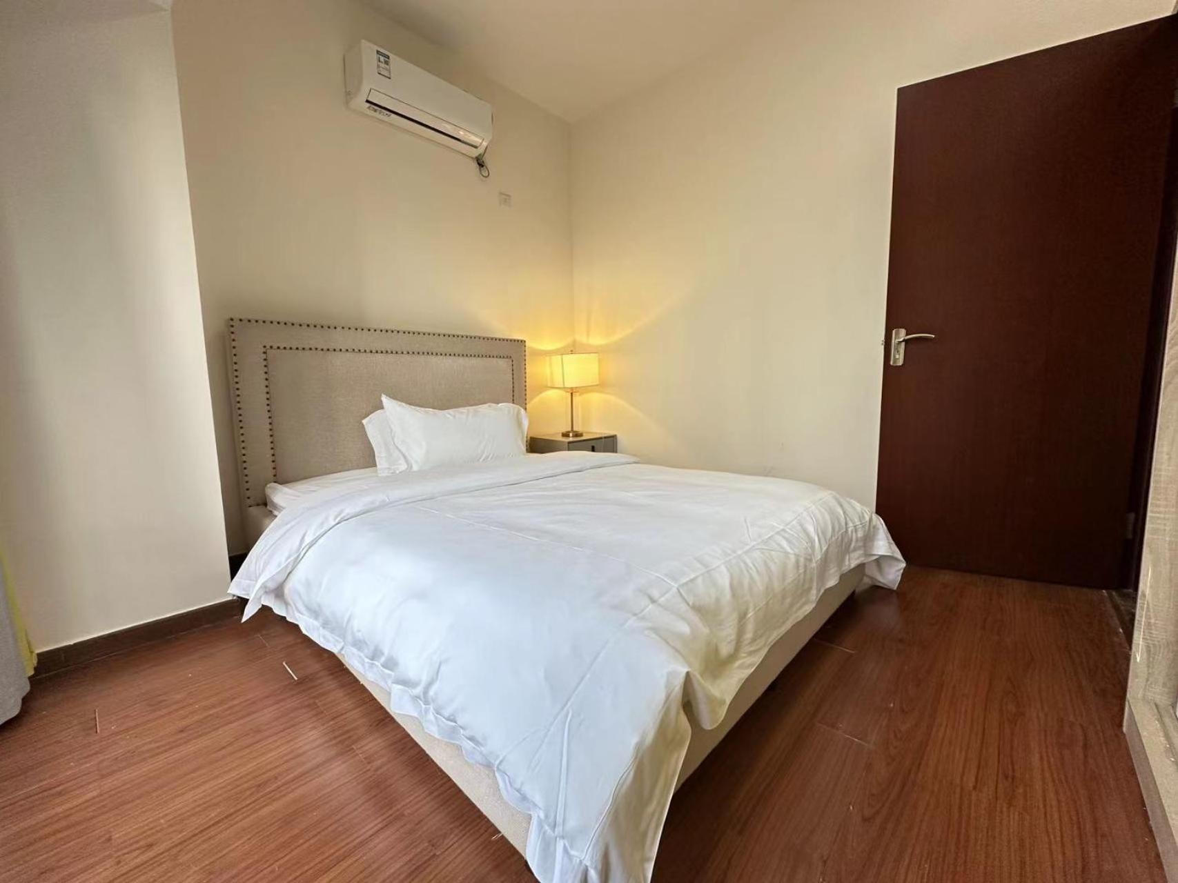 Guangzhou Phantom Oasis Apartments - Canton Fair Exhibition Area