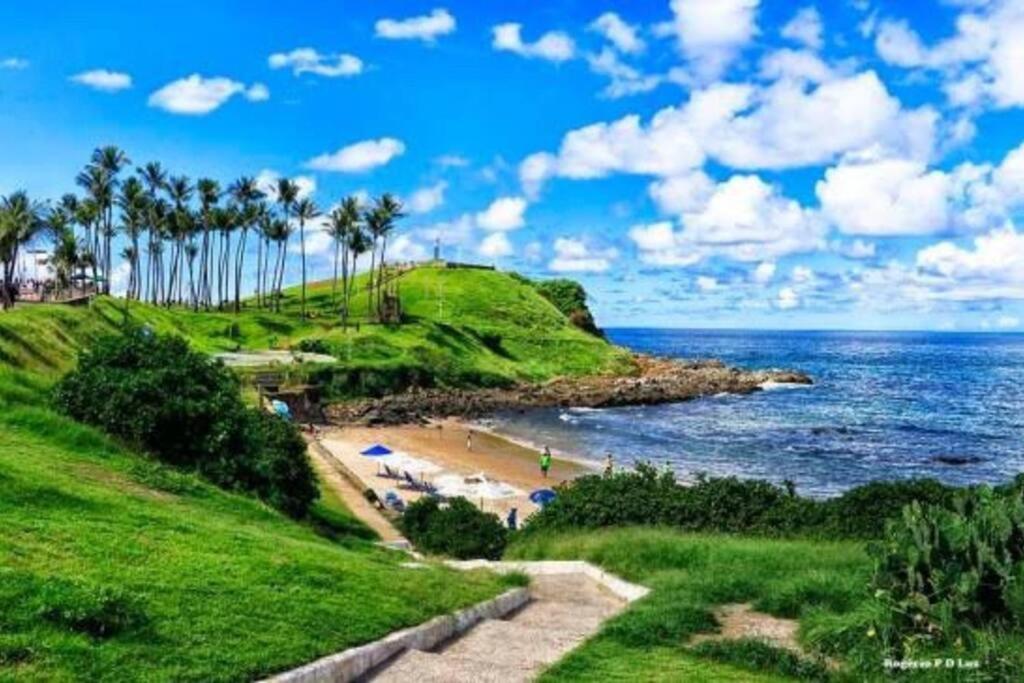HOUSE BARRA, requinte e conforto 400m do Farol