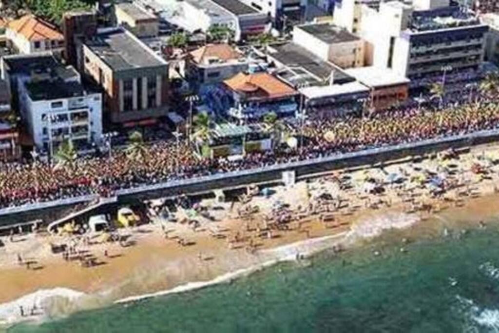 HOUSE BARRA, requinte e conforto 400m do Farol