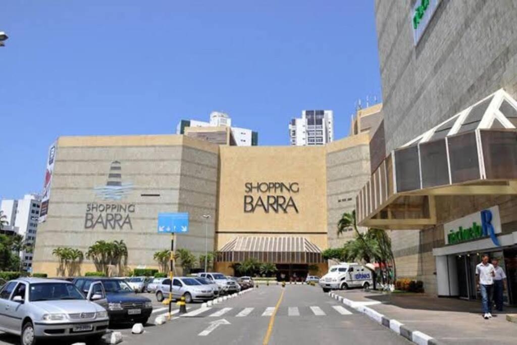 HOUSE BARRA, requinte e conforto 400m do Farol