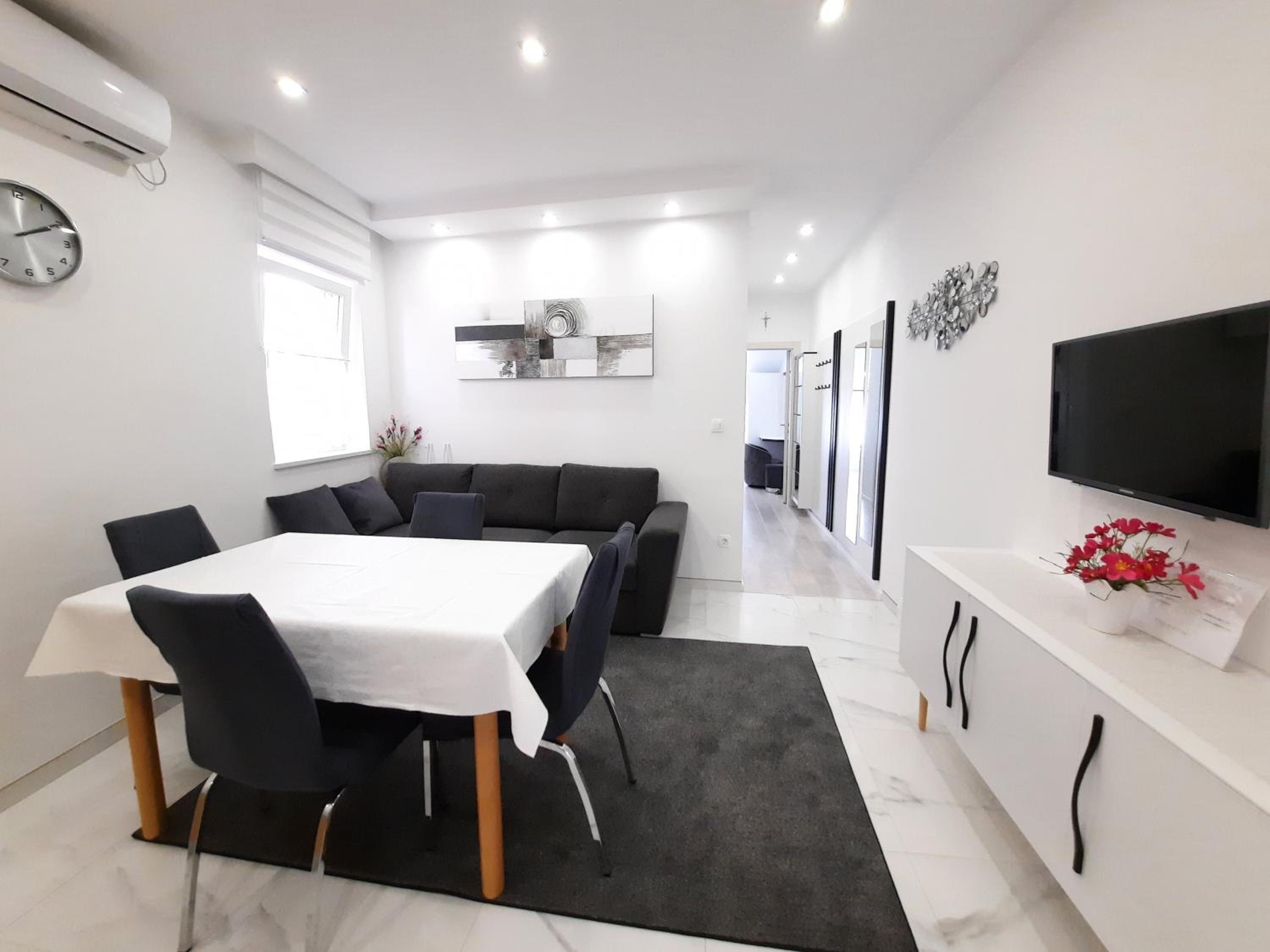 Apartments Alfa