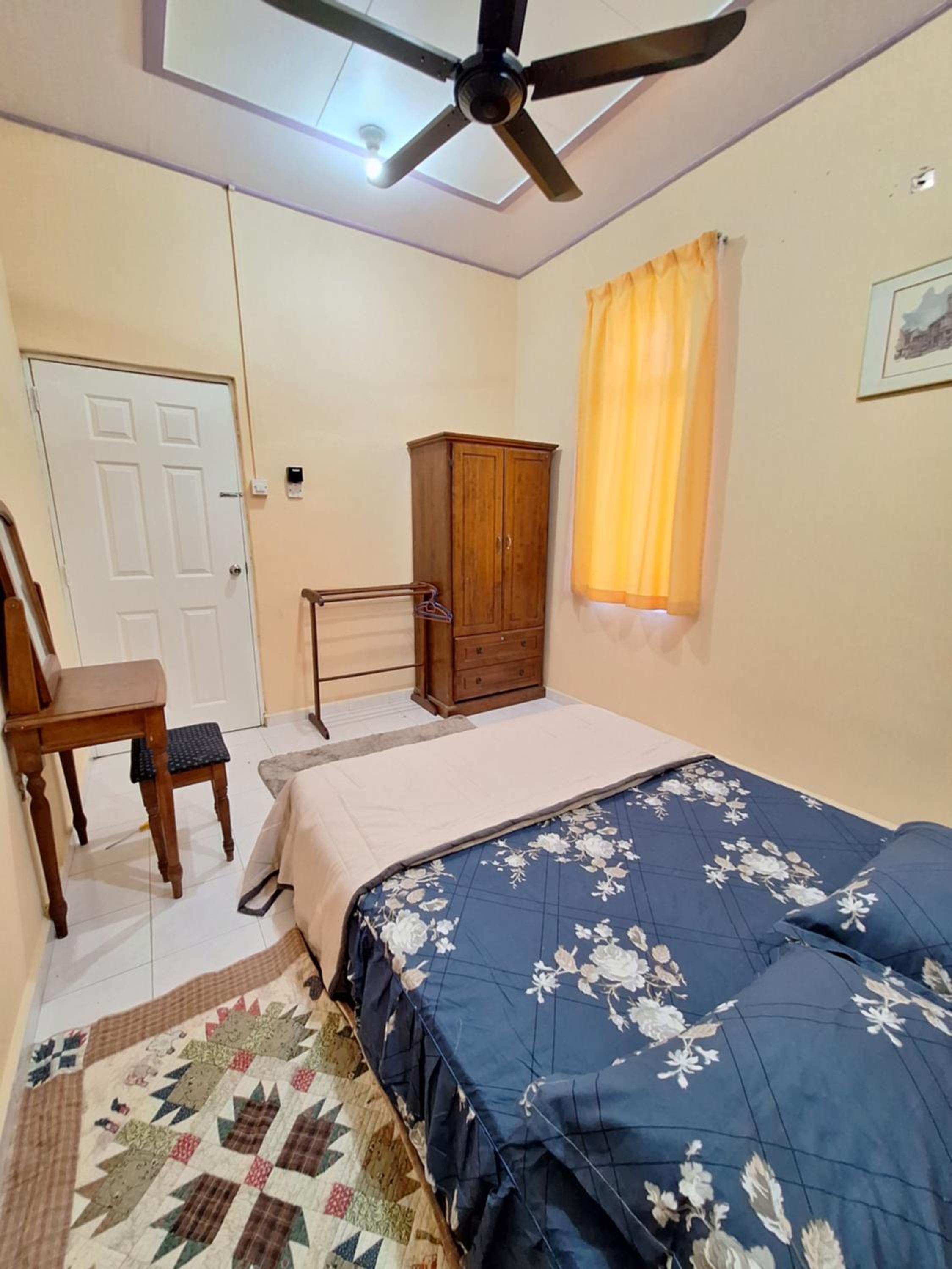 Homestay Bourgenvilla Sura tengah Dungun Terengganu