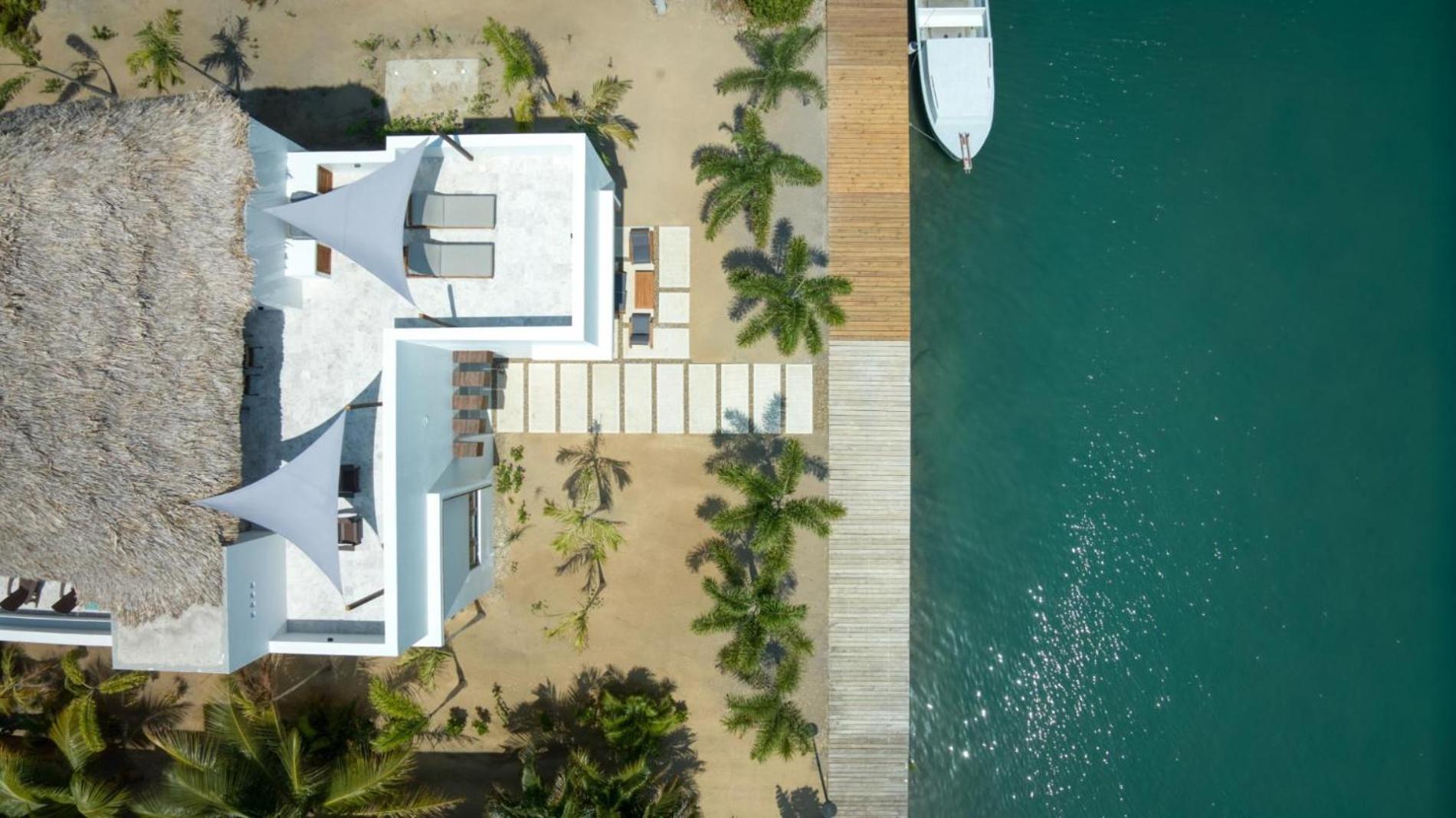Island Breeze Villa - 5 Bedroom Private Island Villa w Pool